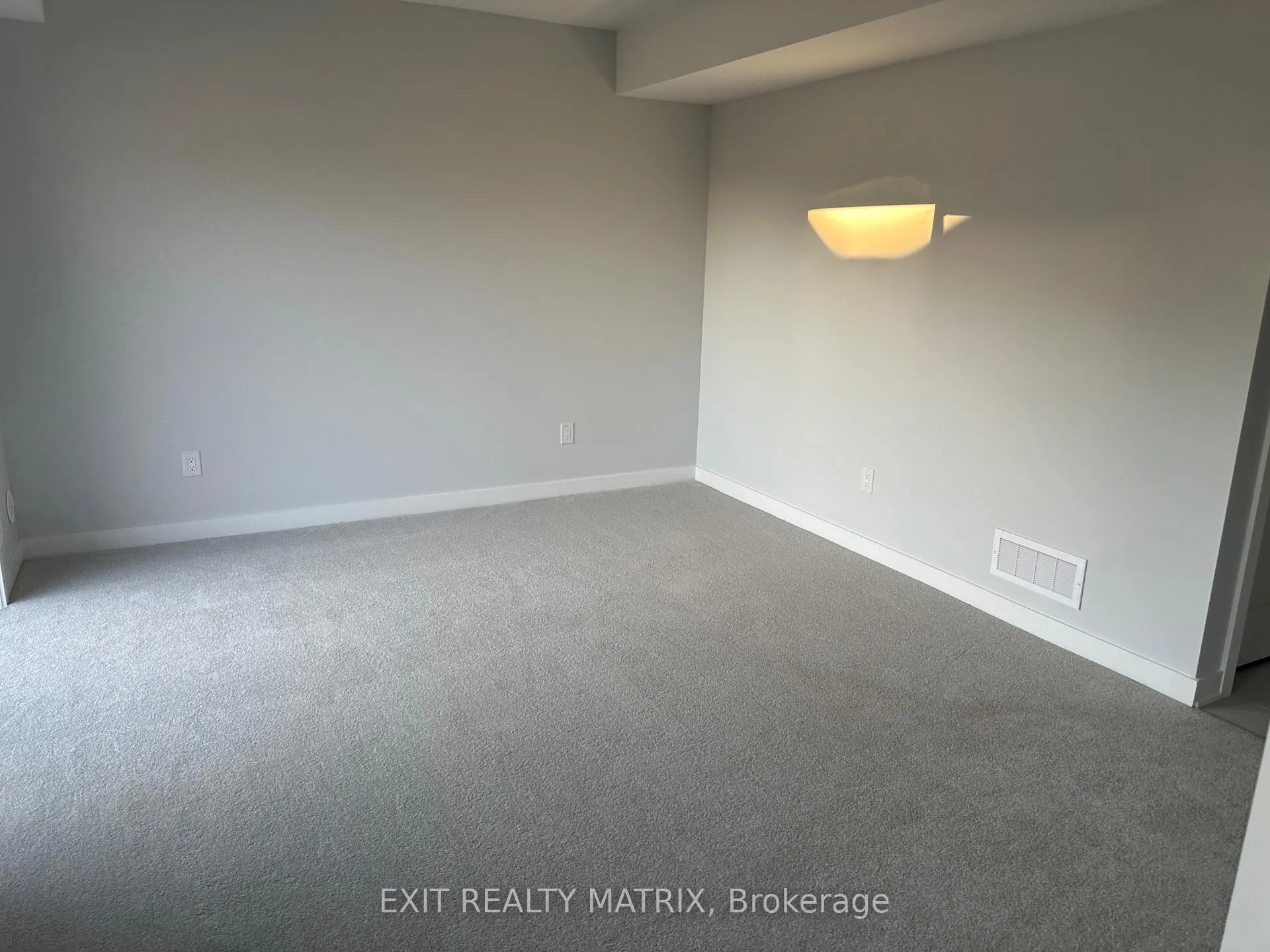Photo 39 of 531 Woven Private, Ottawa, Stittsville (North) — HOMEH
