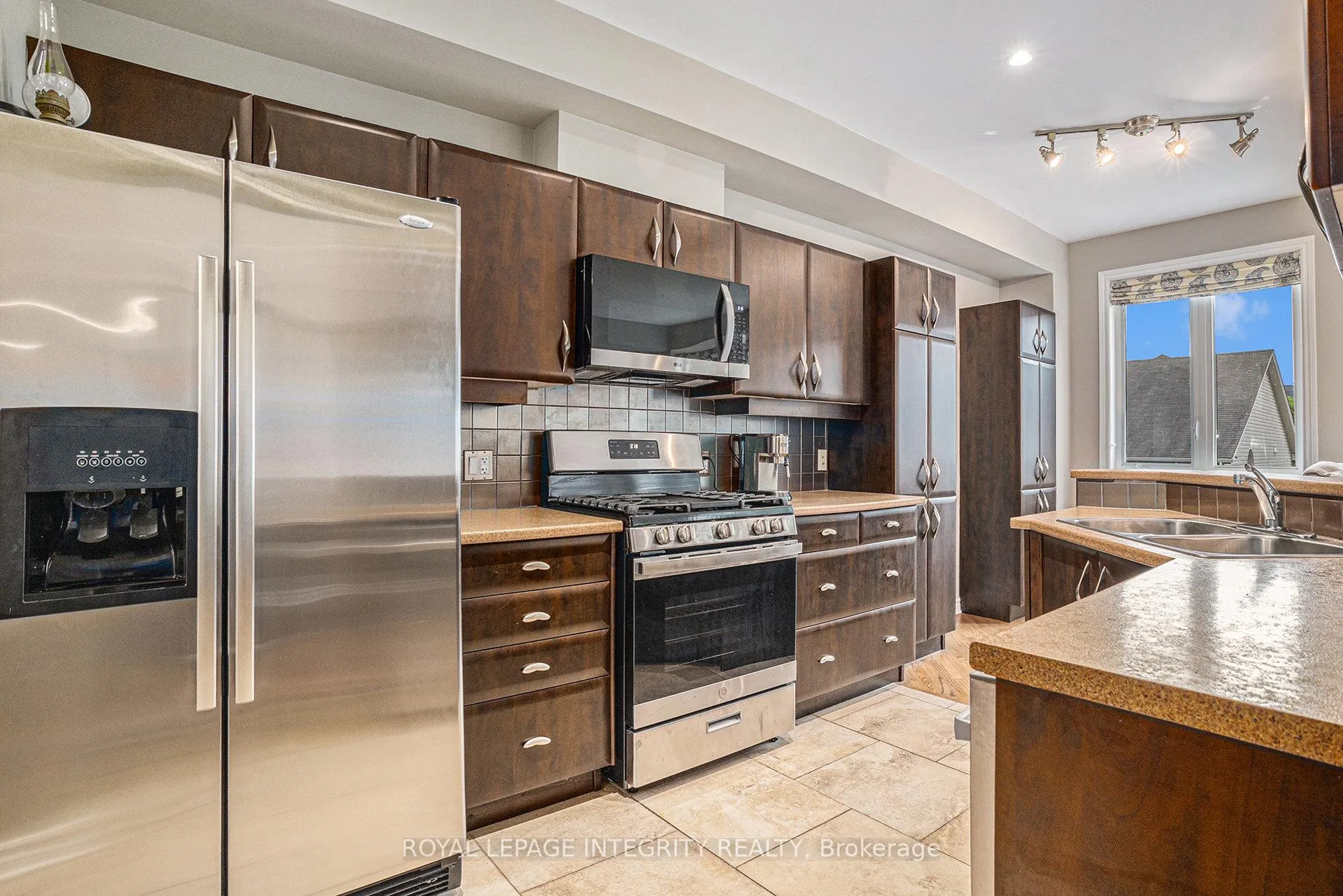 Photo 14 of 85 Evelyn Powers Private, Ottawa, Stittsville (South) — HOMEH
