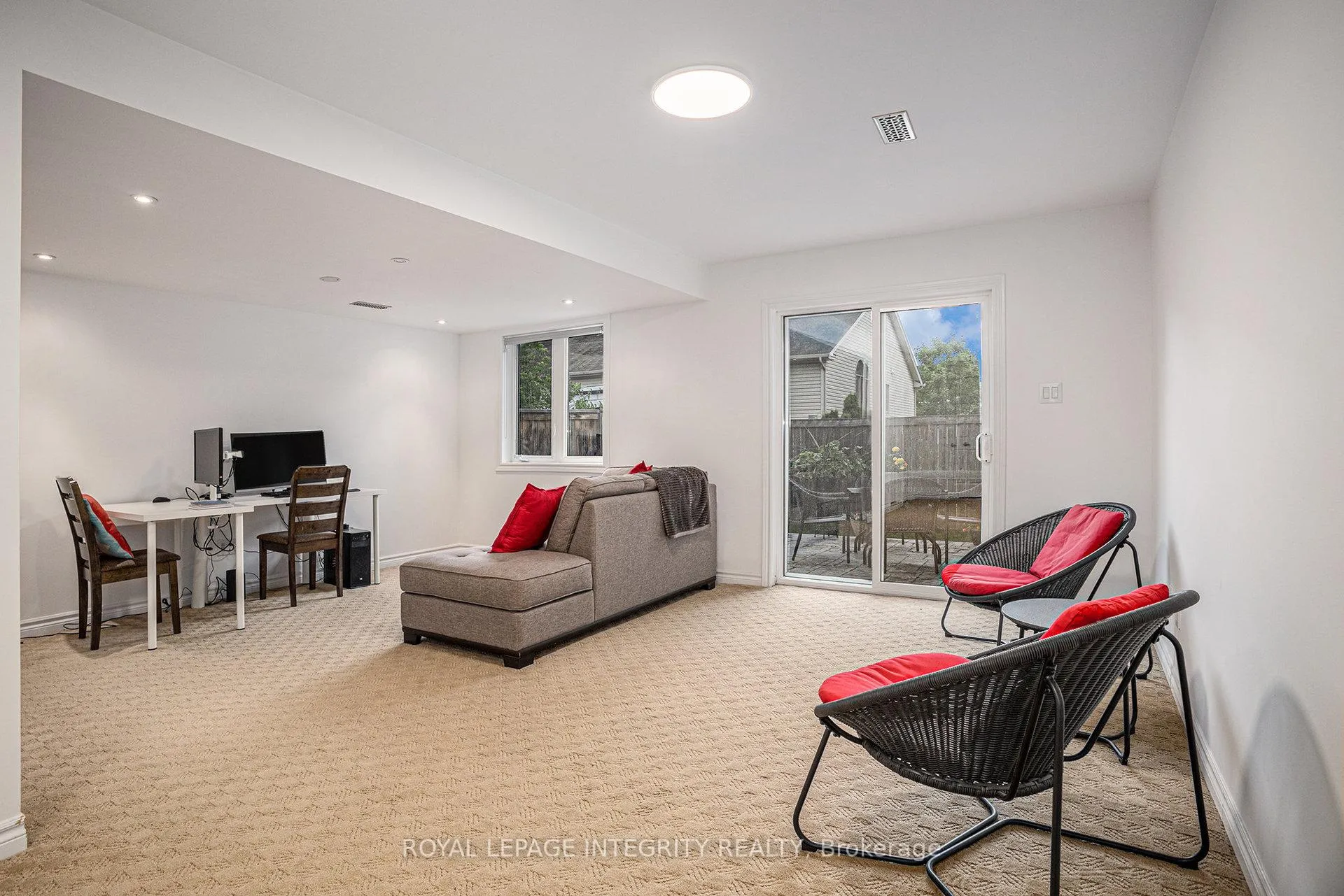 Photo 28 of 85 Evelyn Powers Private, Ottawa, Stittsville (South) — HOMEH