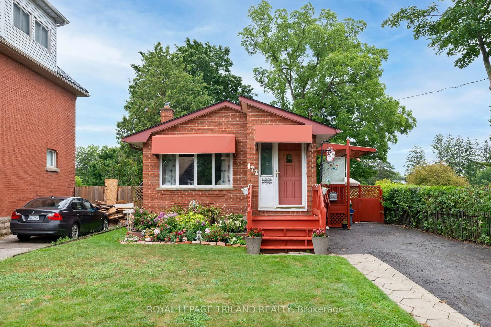Photo 3 of 172 Wilson Avenue, St. Thomas — HOMEH