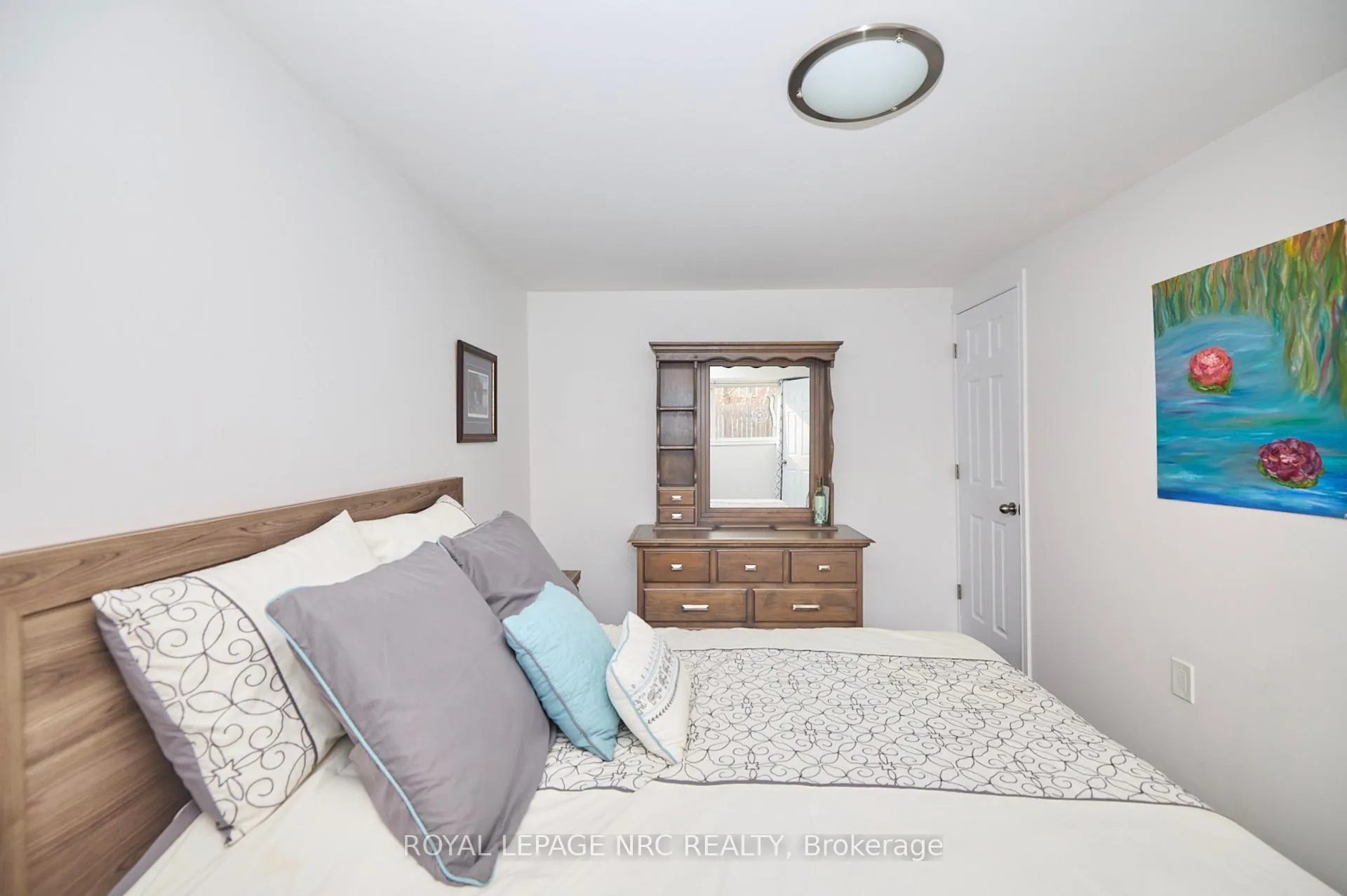 Photo 19 of 28 Ramsey Street E, St. Catharines, Lakeport — HOMEH