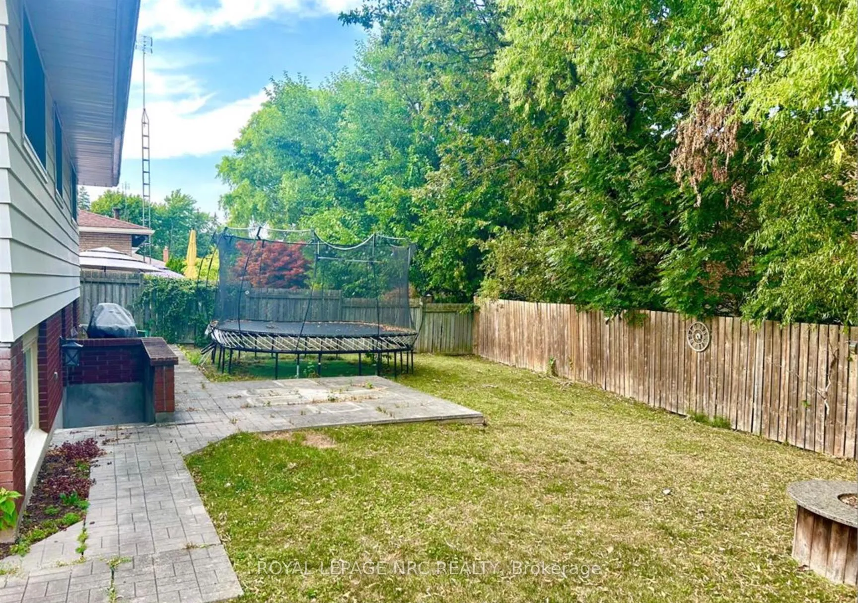 Photo 24 of 28 Ramsey Street E, St. Catharines, Lakeport — HOMEH