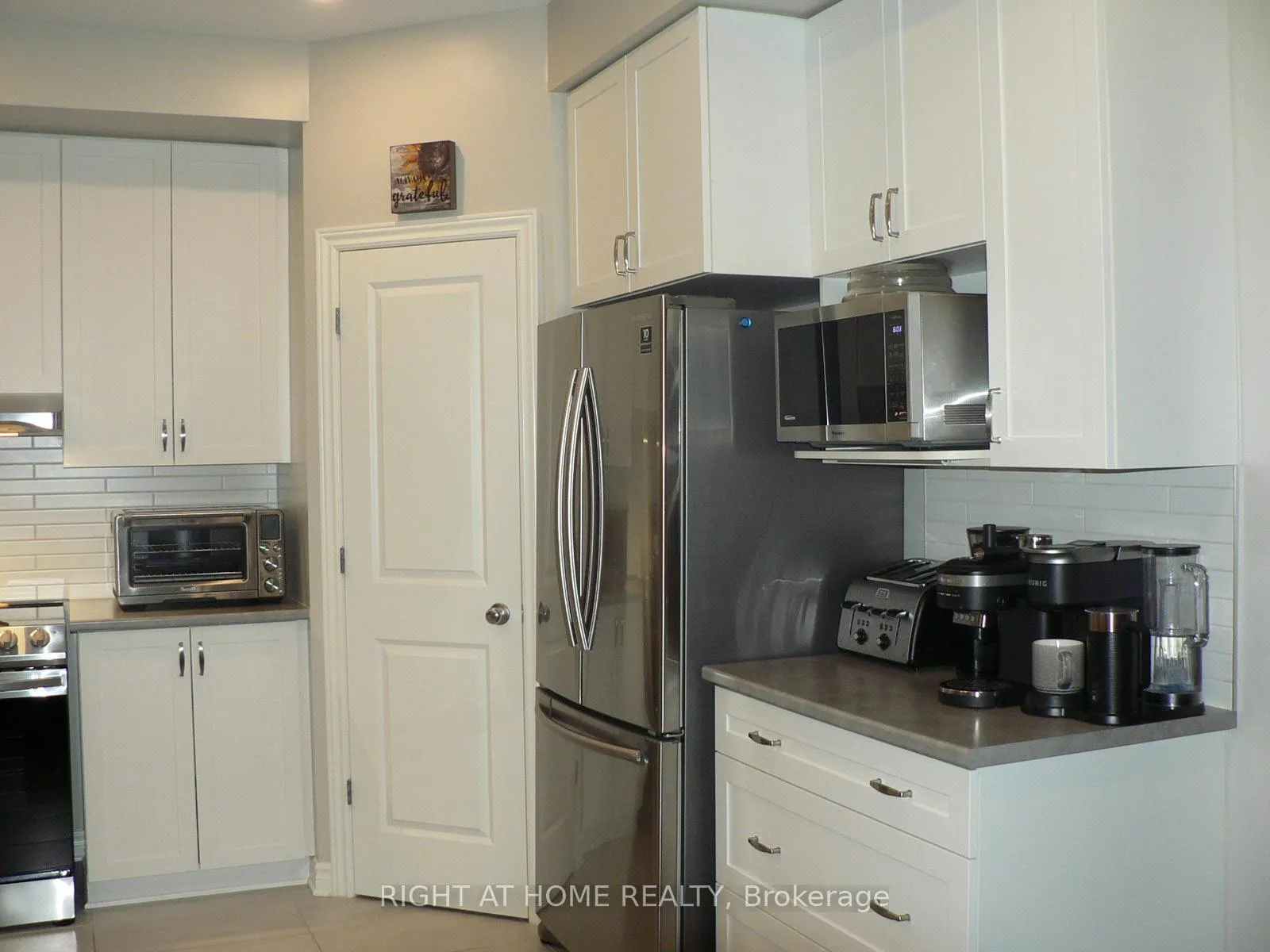 Photo 11 of 110 Hickstead Way, Ottawa, Stittsville (South) — HOMEH