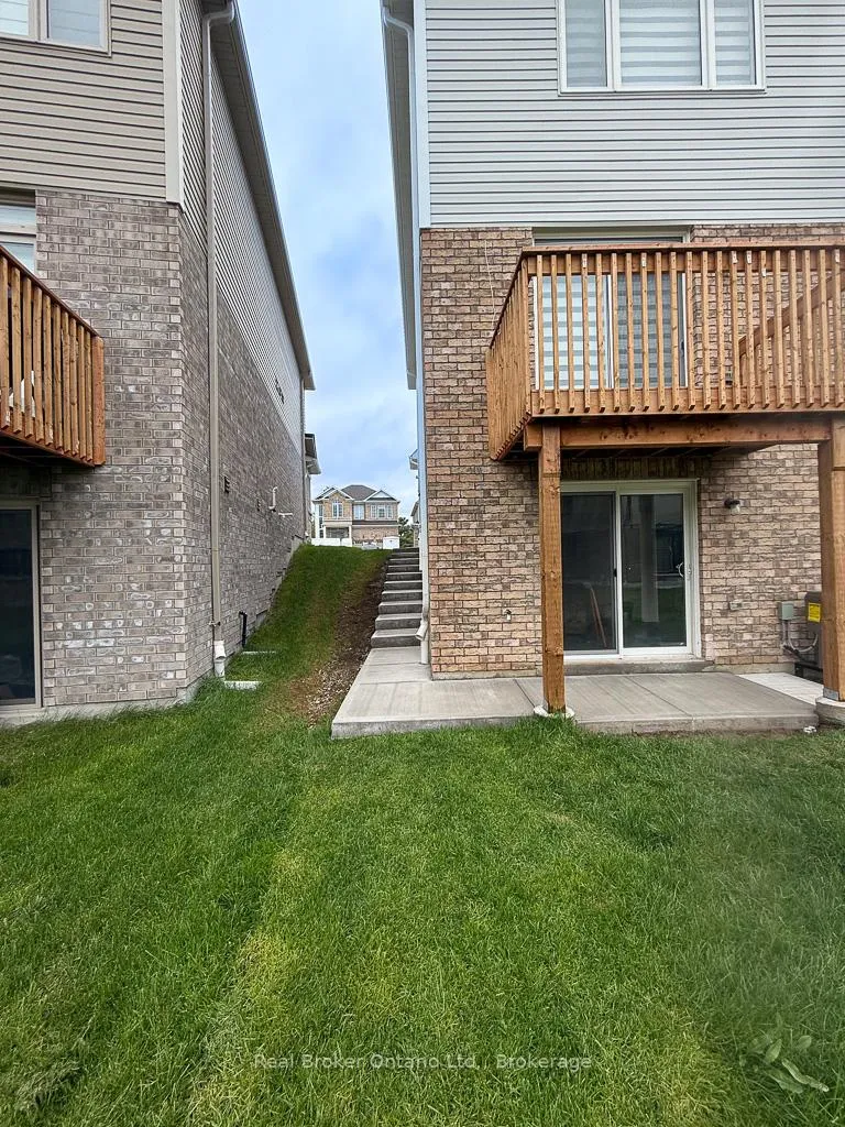 Photo 16 of 26 Ford Street, Brant, Paris — HOMEH