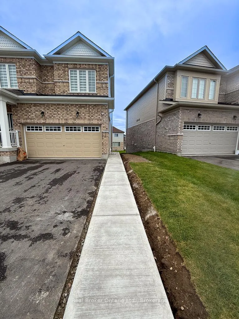 Photo 17 of 26 Ford Street, Brant, Paris — HOMEH