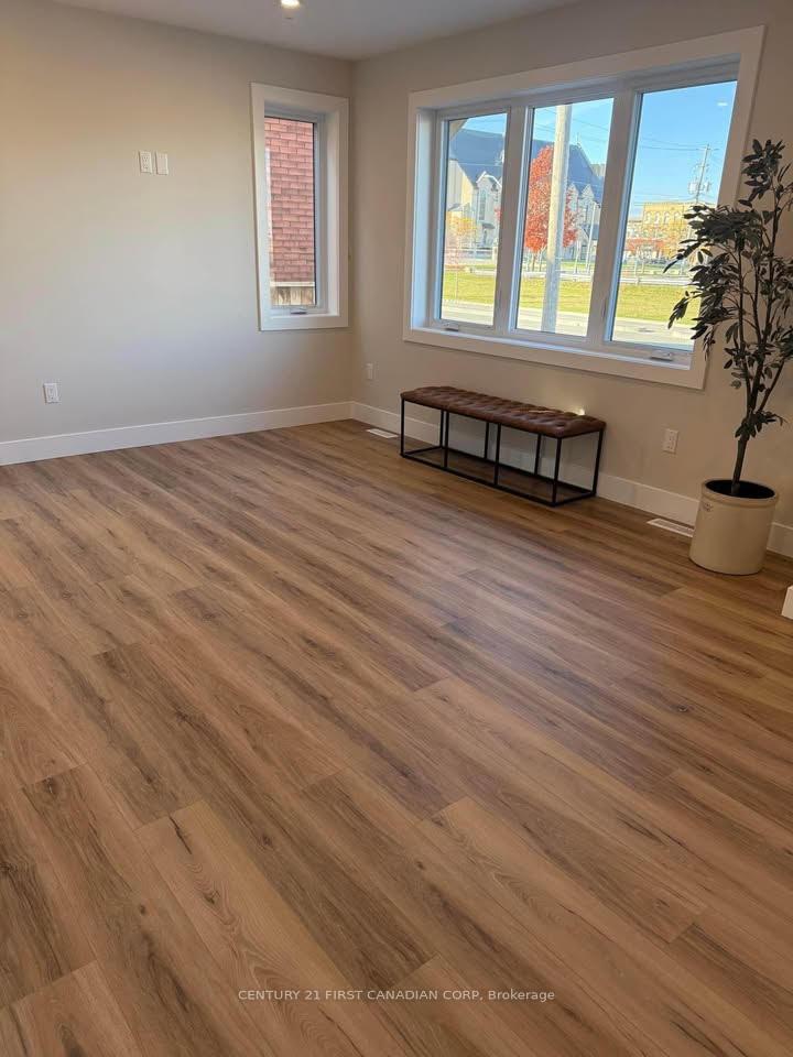 Photo 5 of Unit A, 200 Centre Street, St. Thomas — HOMEH