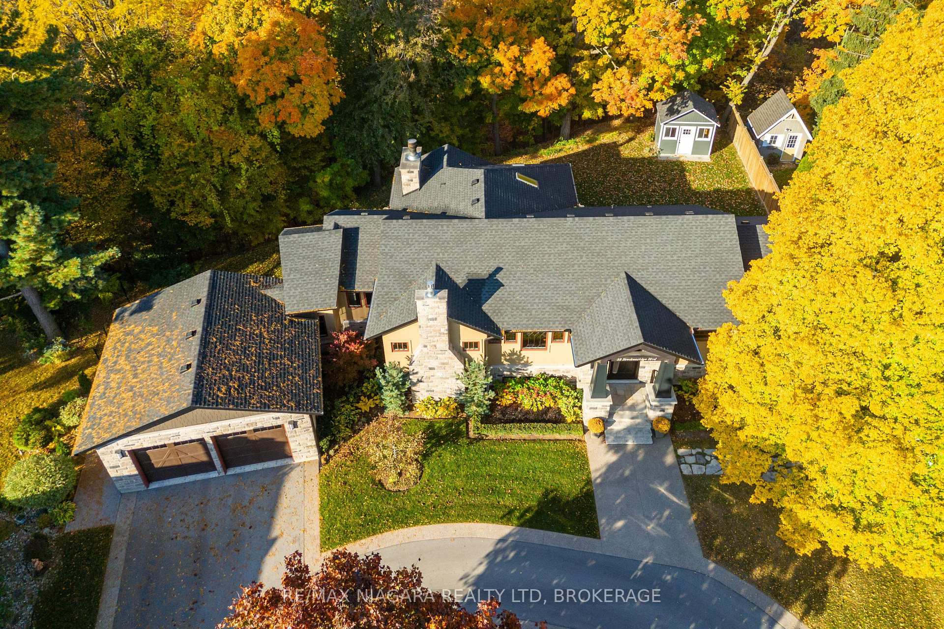 Photo 7 of 32 Breckenridge Boulevard, St. Catharines, Grapeview — HOMEH