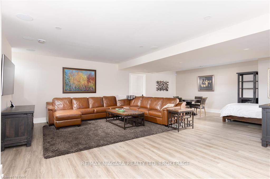 Photo 30 of 32 Breckenridge Boulevard, St. Catharines, Grapeview — HOMEH