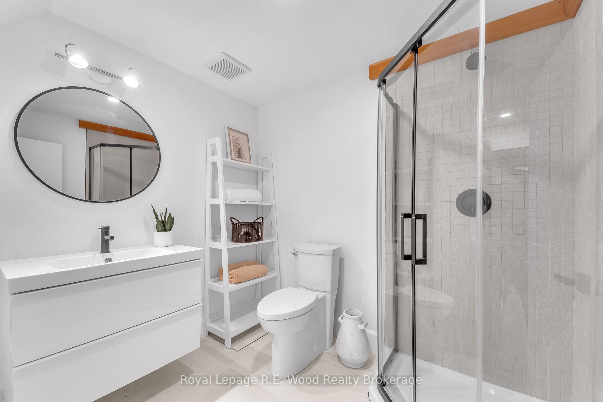 Photo 18 of 229 Woodworth Crescent, St. Thomas — HOMEH