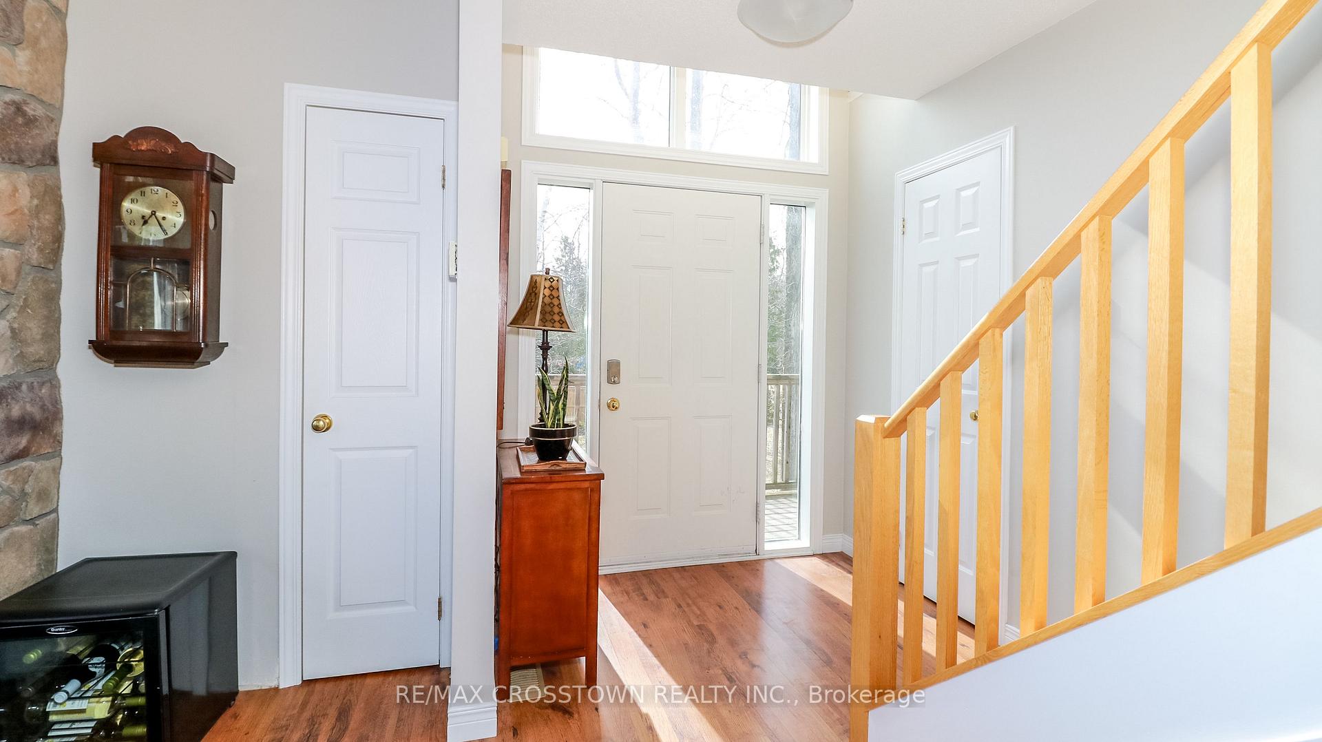 Photo 9 of 3093 Sandy Bend, Springwater, Rural Springwater — HOMEH