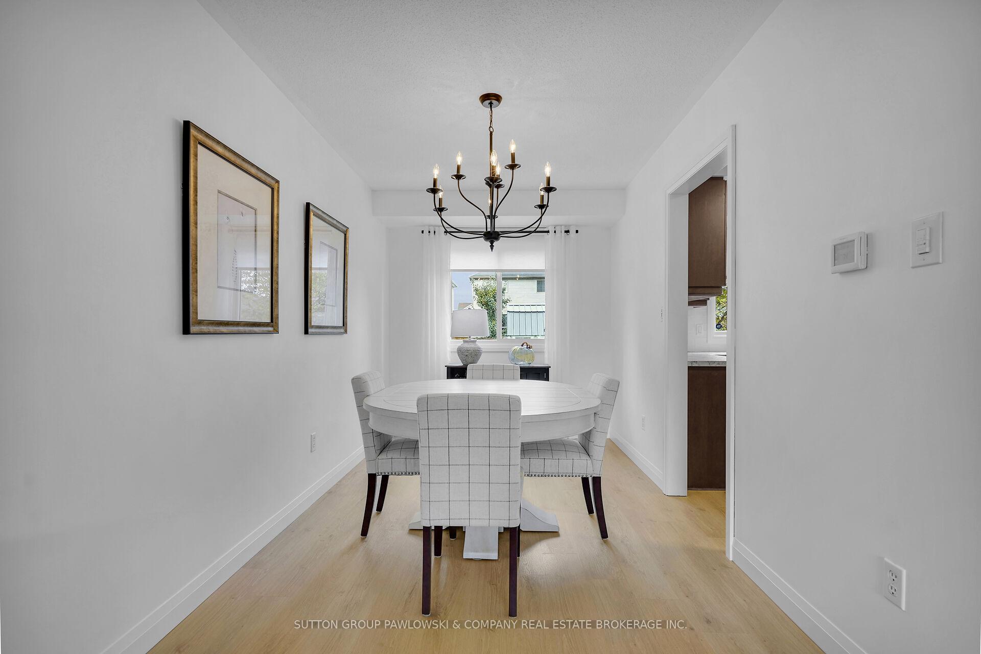 Photo 6 of 30 Leger Avenue, St. Thomas — HOMEH