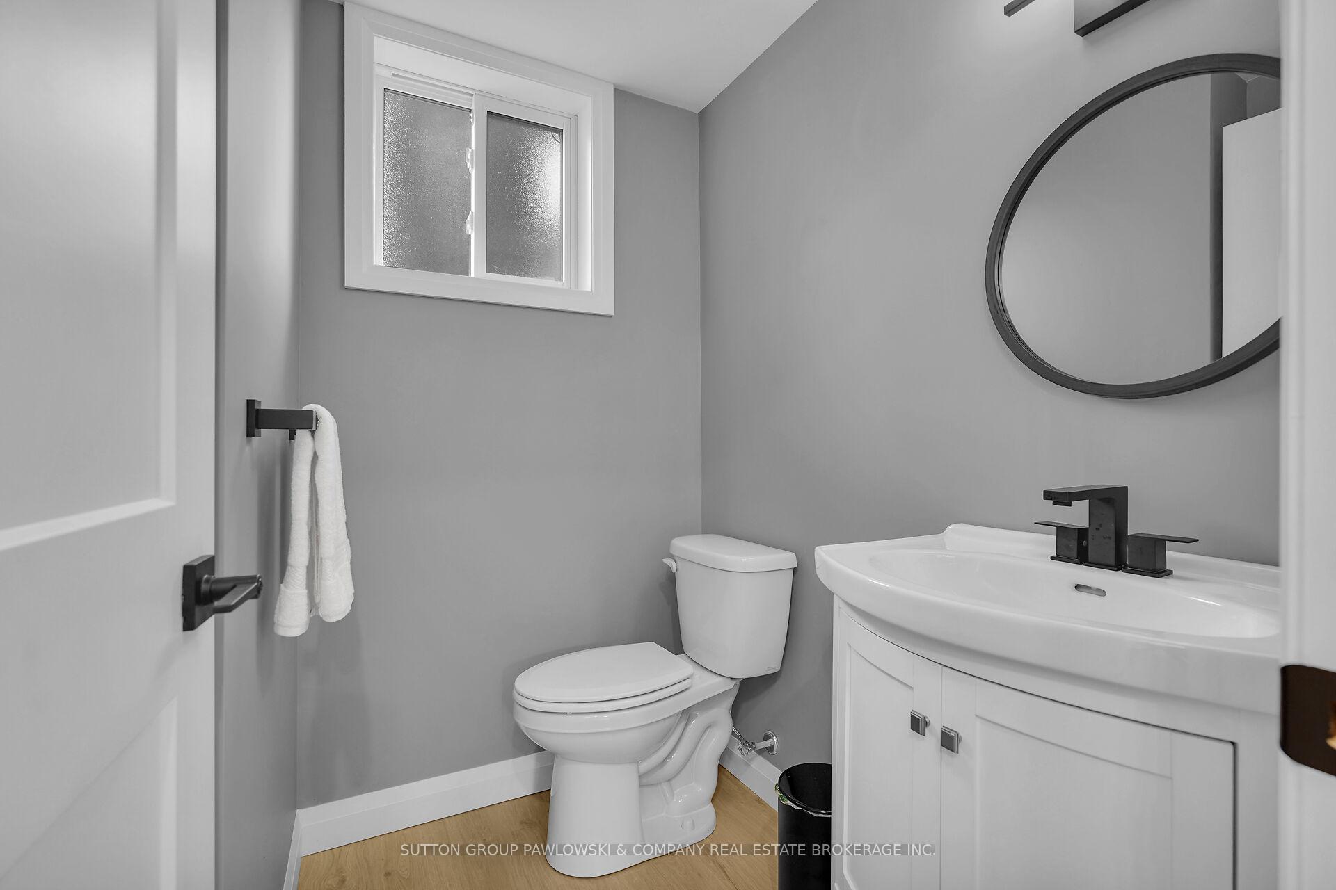 Photo 26 of 30 Leger Avenue, St. Thomas — HOMEH