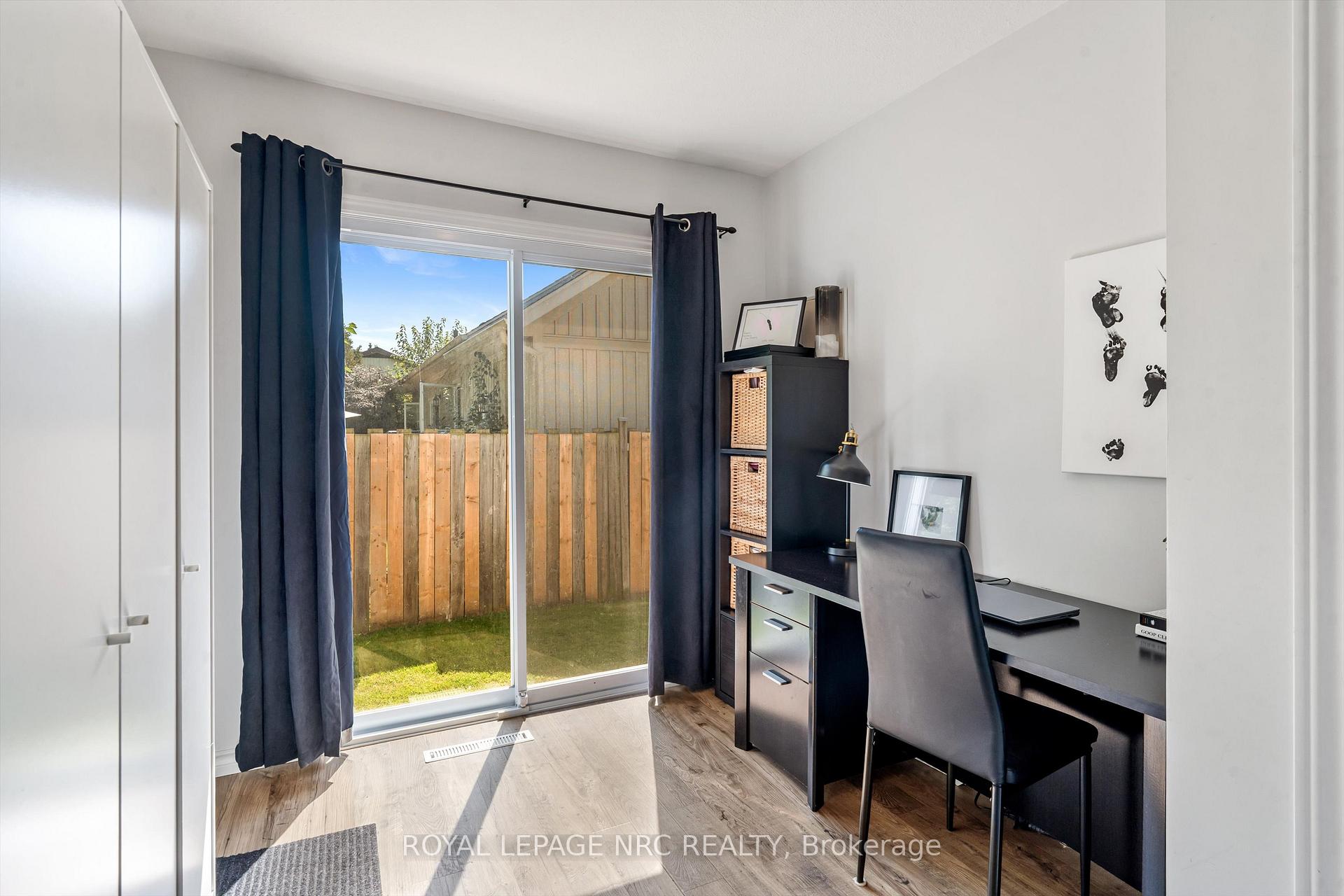 Photo 17 of 264 Lakeshore Road, St. Catharines, Vine/Linwell — HOMEH