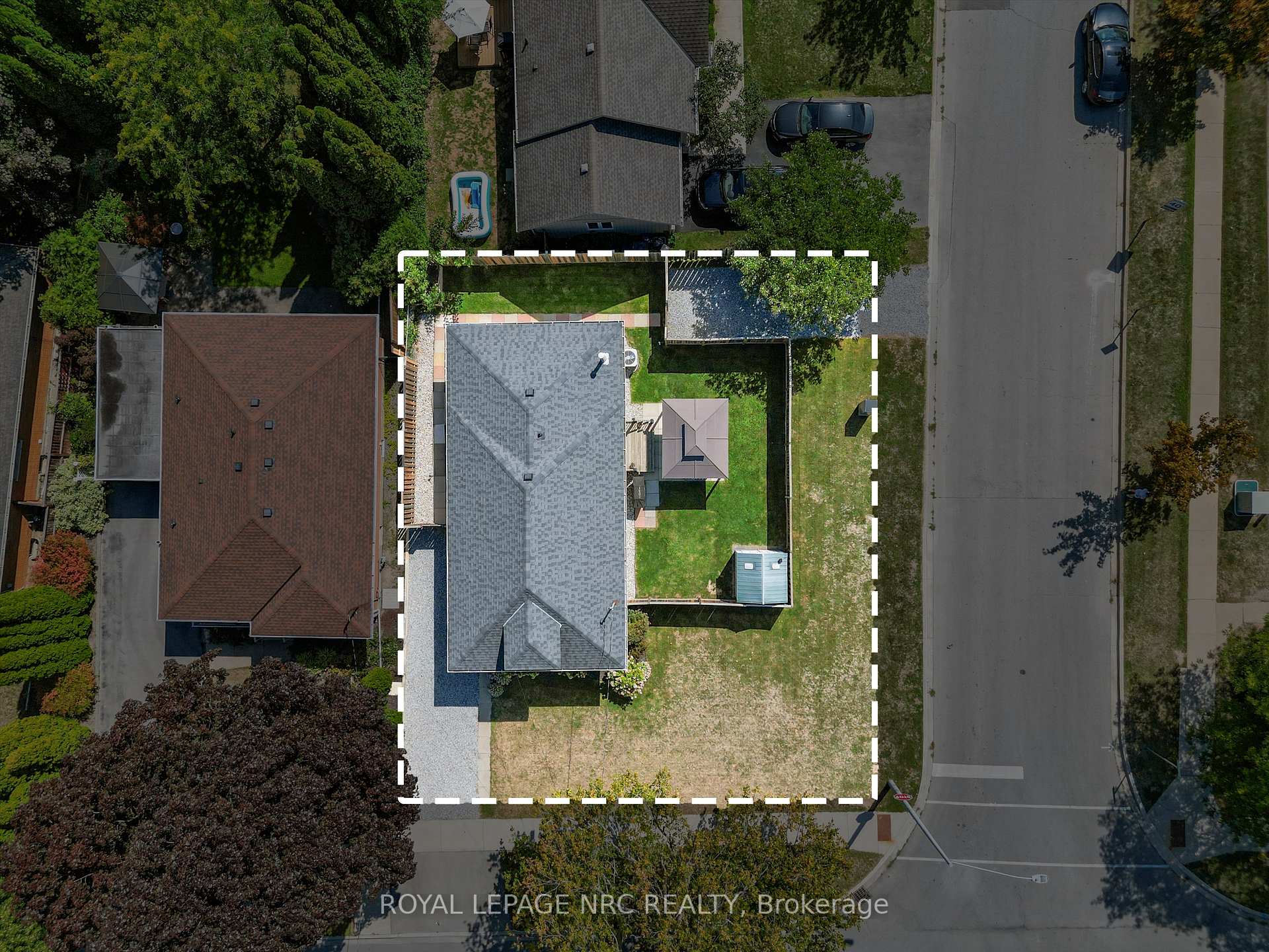 Photo 36 of 264 Lakeshore Road, St. Catharines, Vine/Linwell — HOMEH