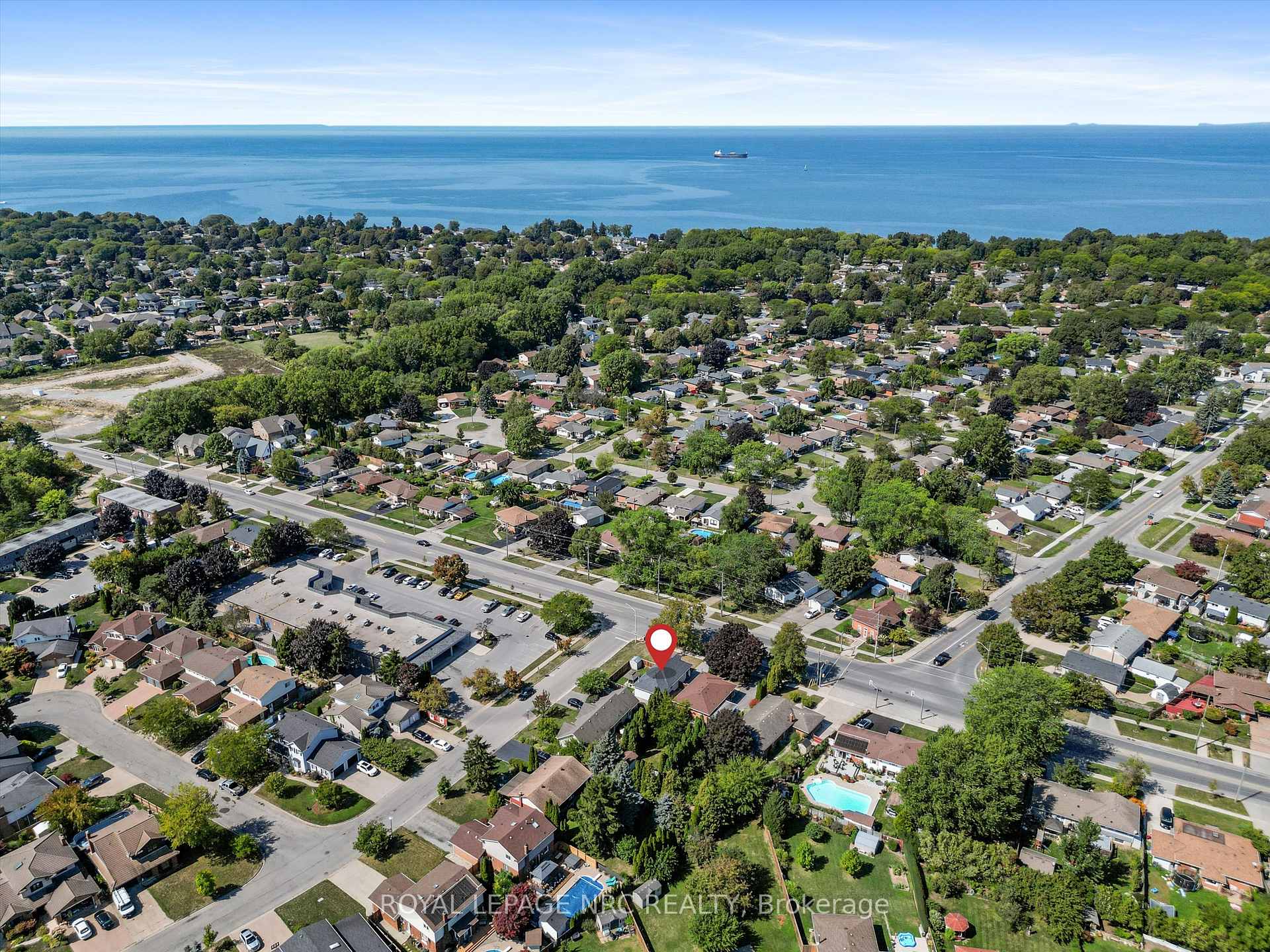Photo 37 of 264 Lakeshore Road, St. Catharines, Vine/Linwell — HOMEH