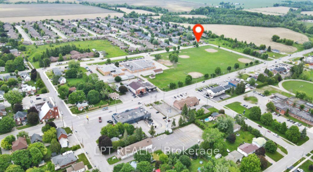 Photo 24 of 69 Simcoe Street, Springwater, Elmvale — HOMEH