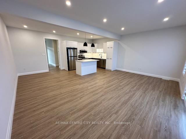 Photo 6 of 5 Evylean Court, St. Thomas — HOMEH