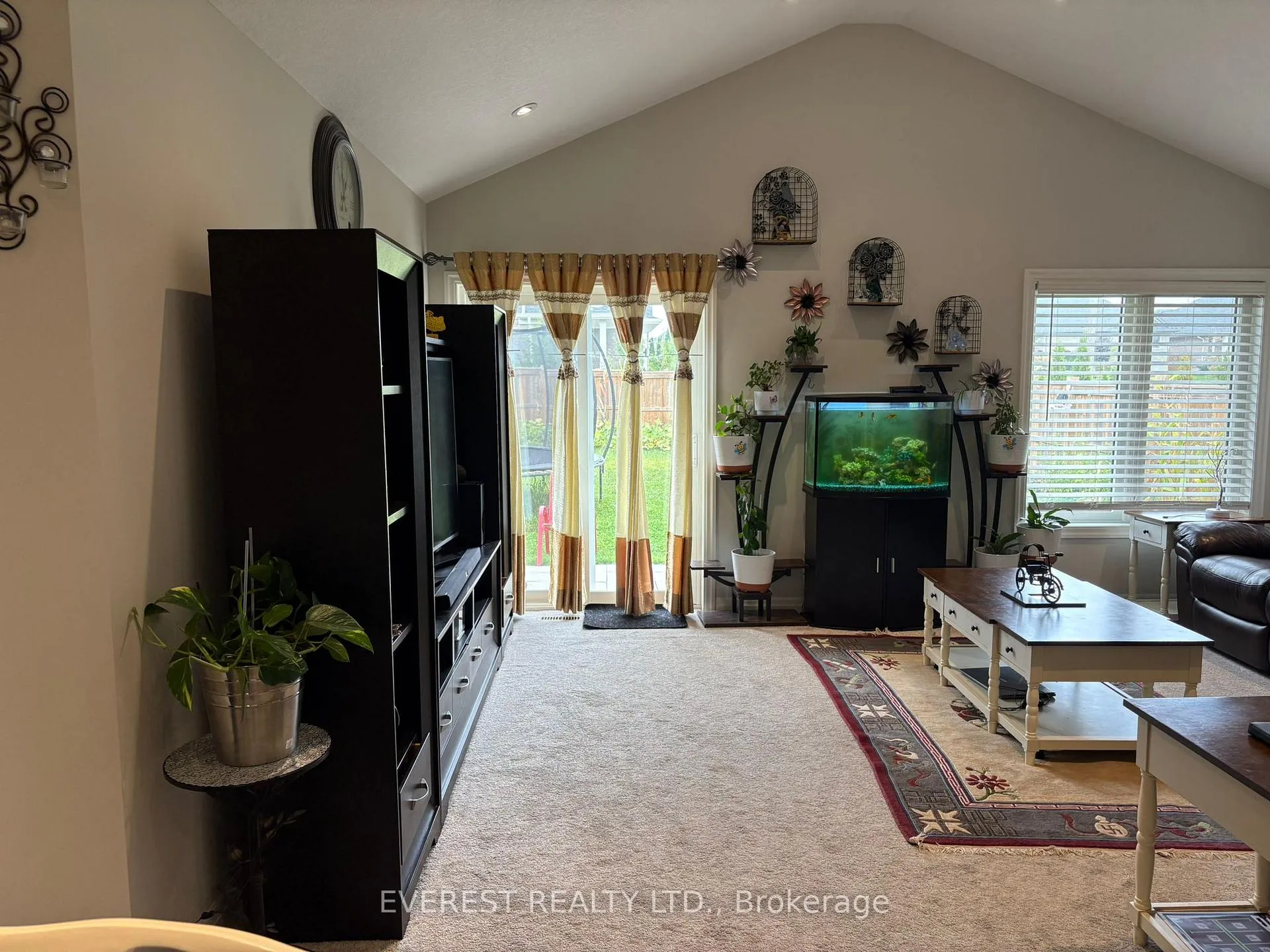 Photo 5 of 1 Melrose Court, St. Thomas — HOMEH