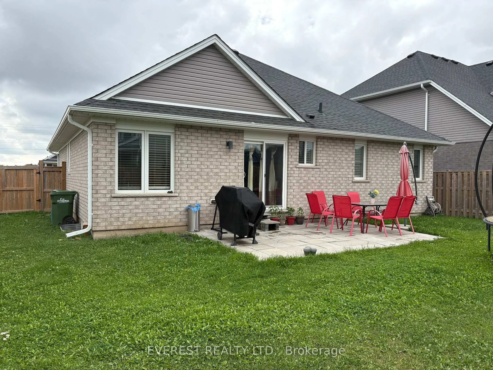 Photo 6 of 1 Melrose Court, St. Thomas — HOMEH