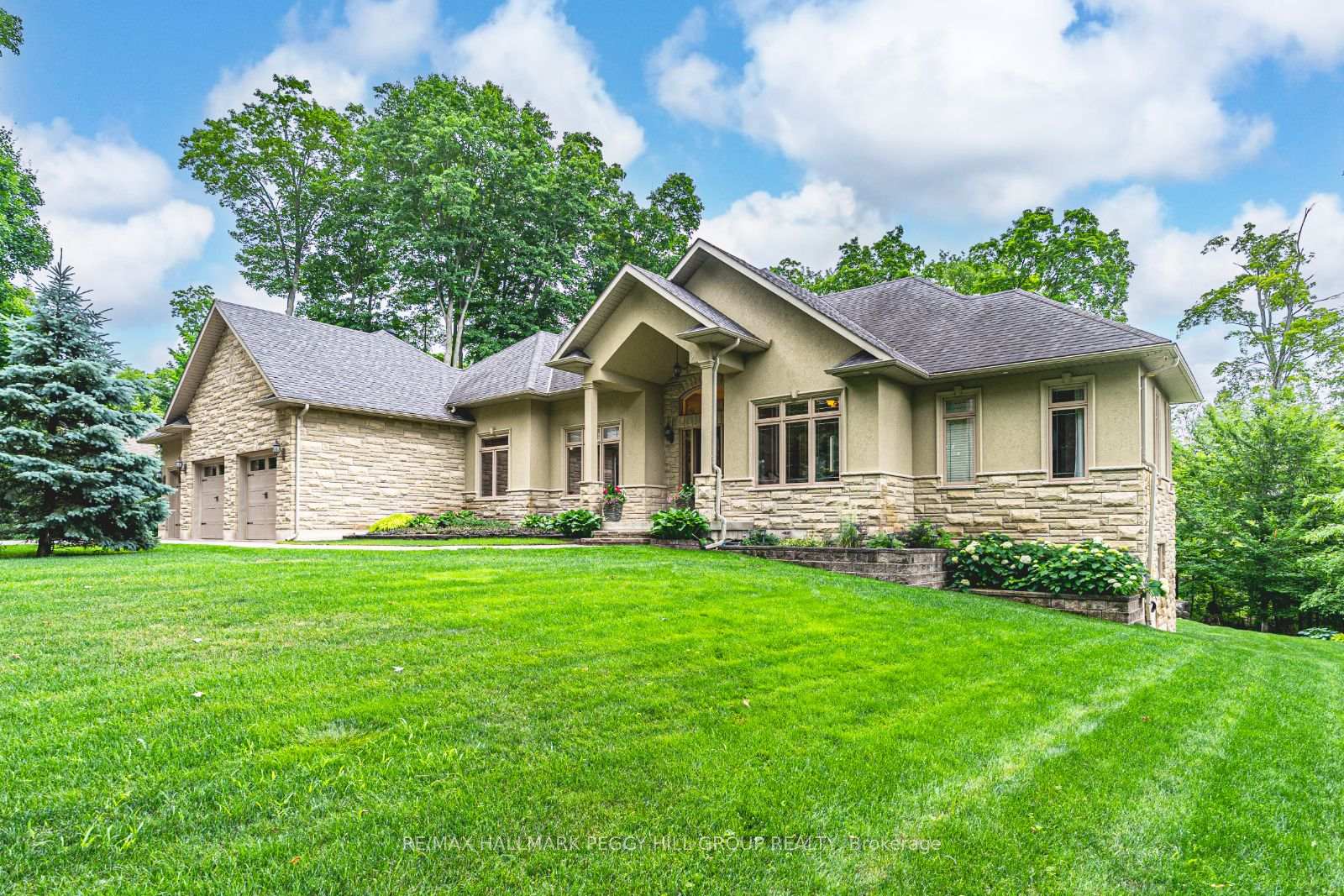 Front of 32 Gallagher Crescent