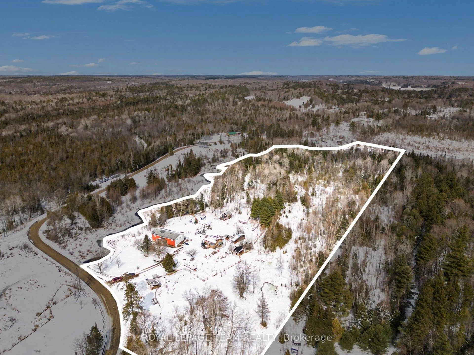 Photo 5 of 4237 Bell Line Road, Frontenac, Frontenac Centre — HOMEH