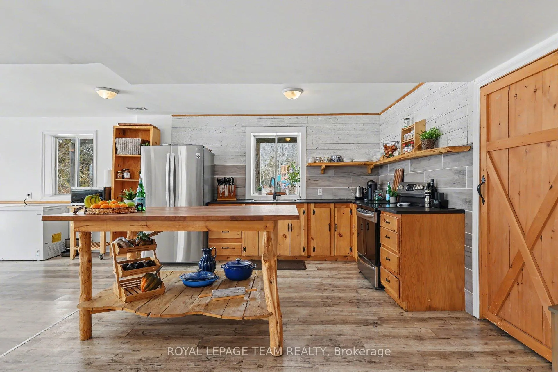 Photo 11 of 4237 Bell Line Road, Frontenac, Frontenac Centre — HOMEH