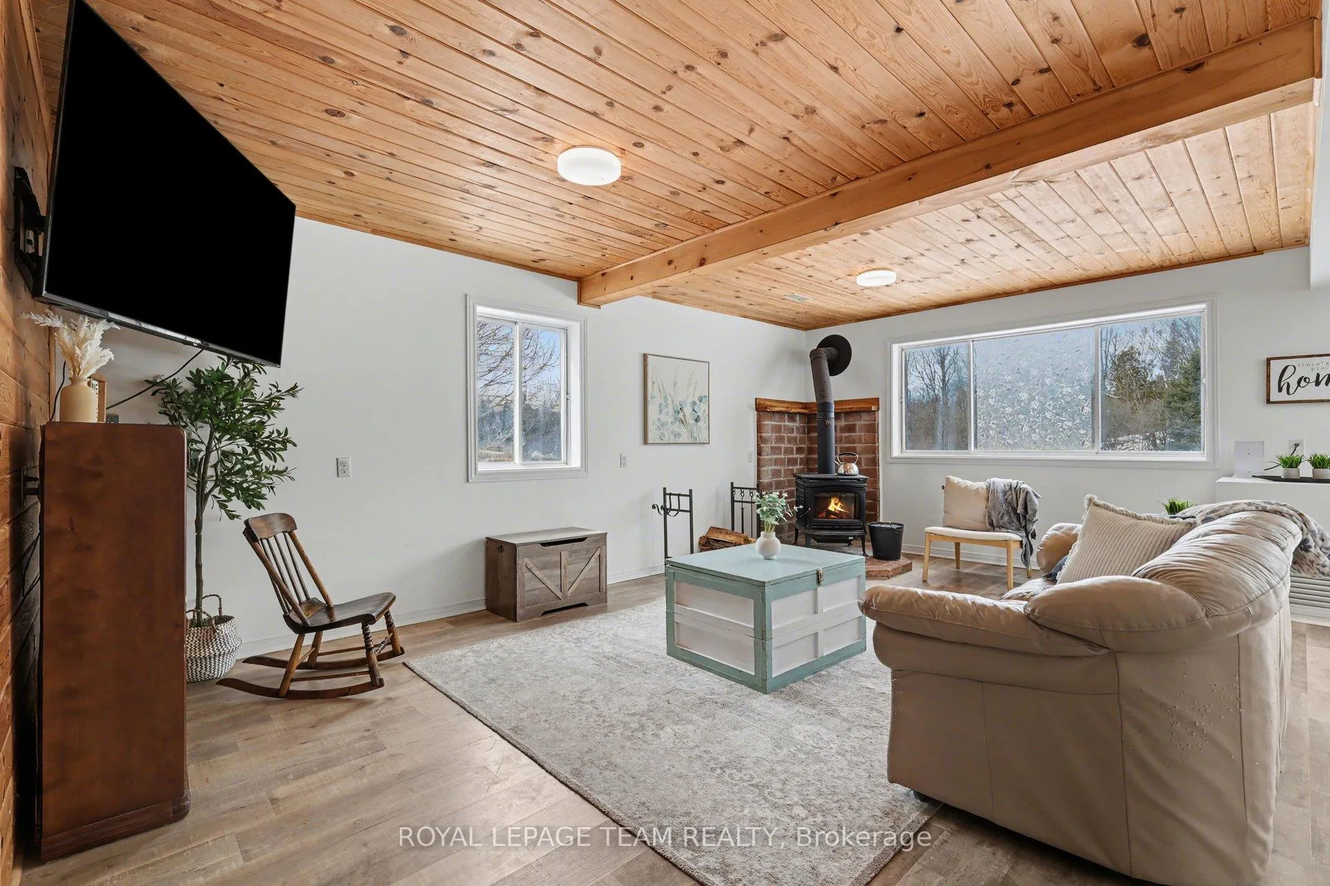 Photo 15 of 4237 Bell Line Road, Frontenac, Frontenac Centre — HOMEH