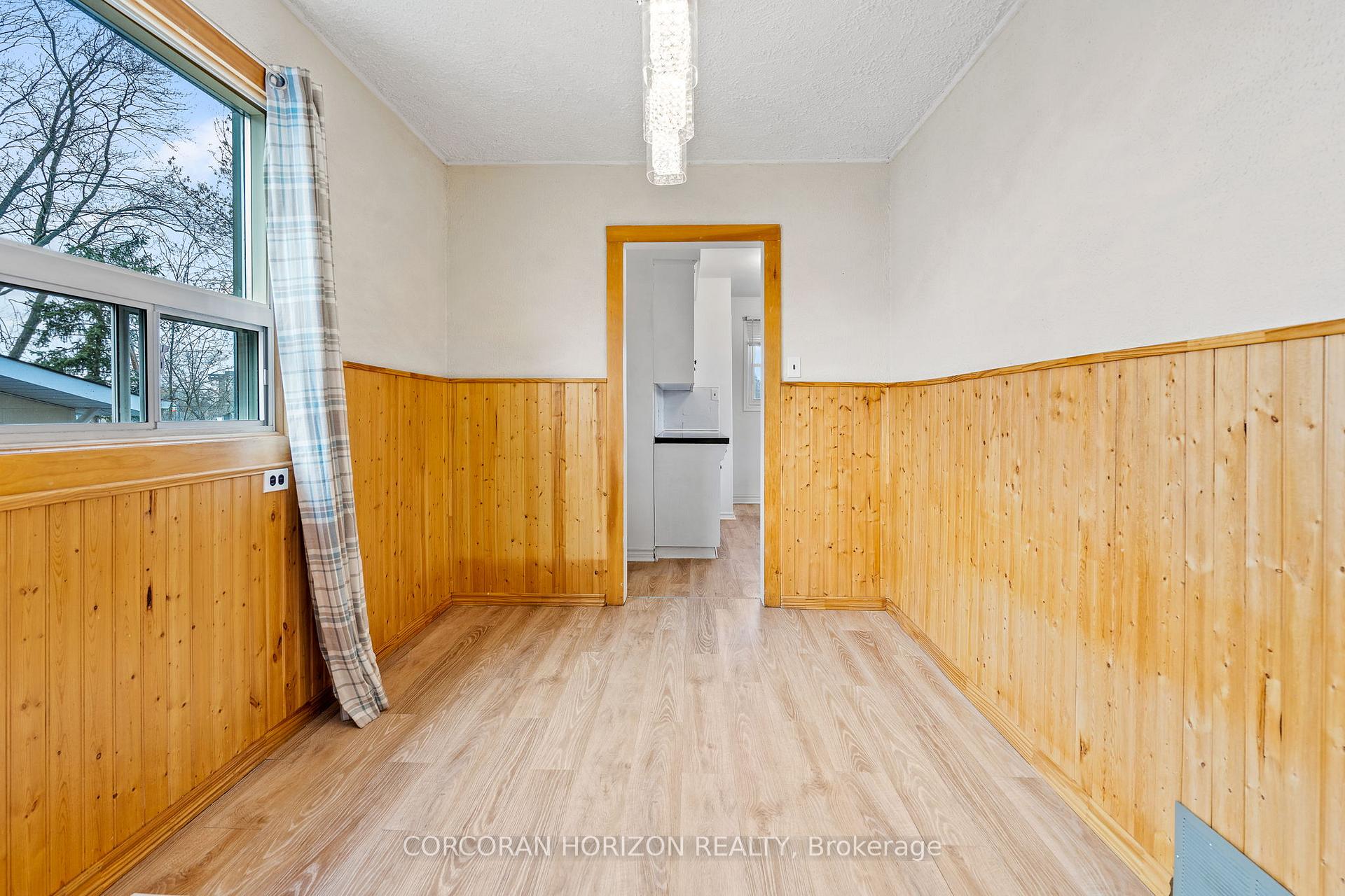 Photo 11 of 11 Beverly Street, St. Catharines, Oakdale — HOMEH