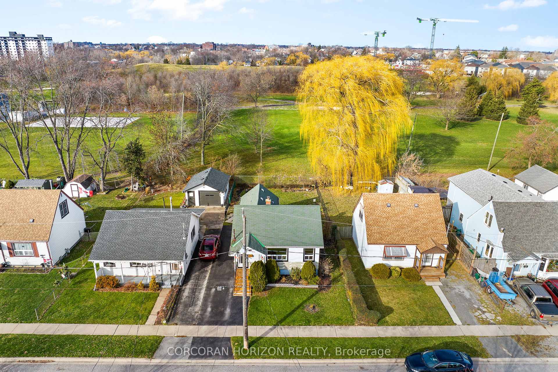 Photo 32 of 11 Beverly Street, St. Catharines, Oakdale — HOMEH
