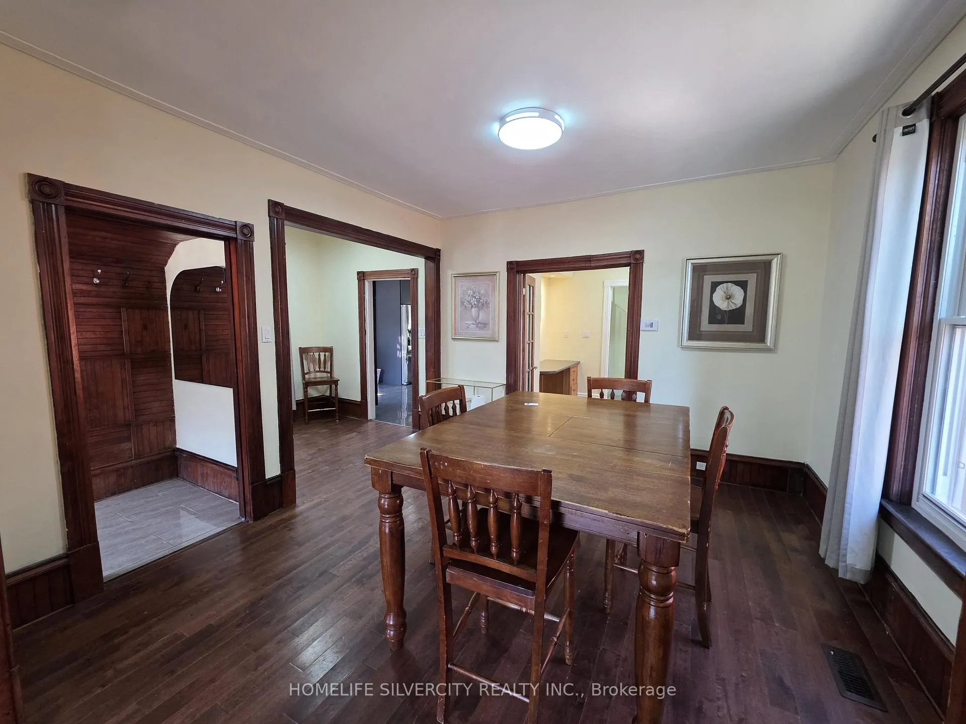 Photo 8 of 79 Scott Street, St. Thomas — HOMEH