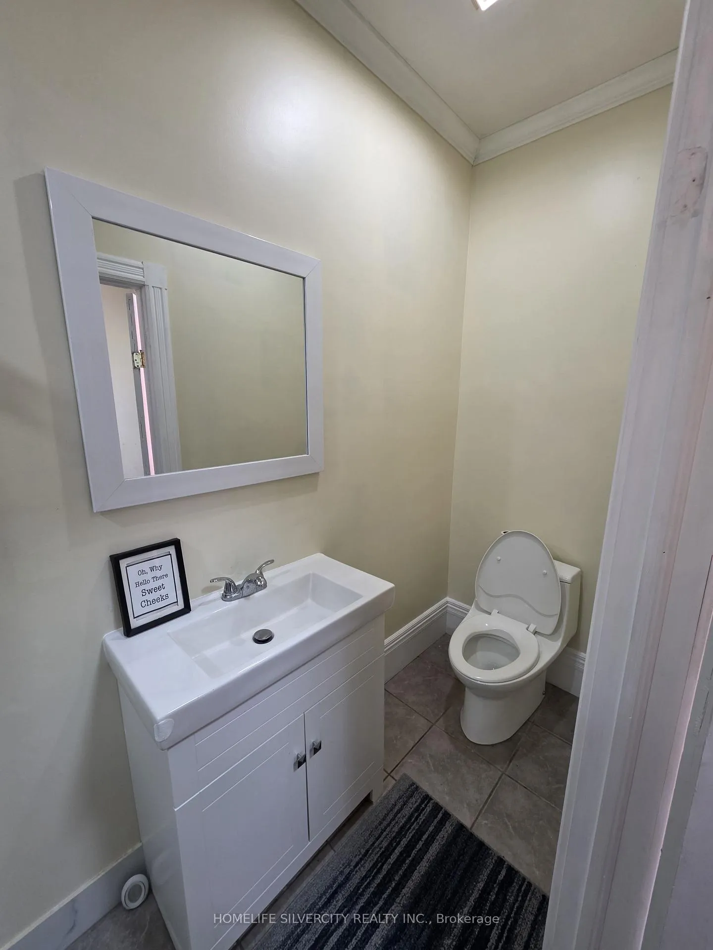 Photo 12 of 79 Scott Street, St. Thomas — HOMEH