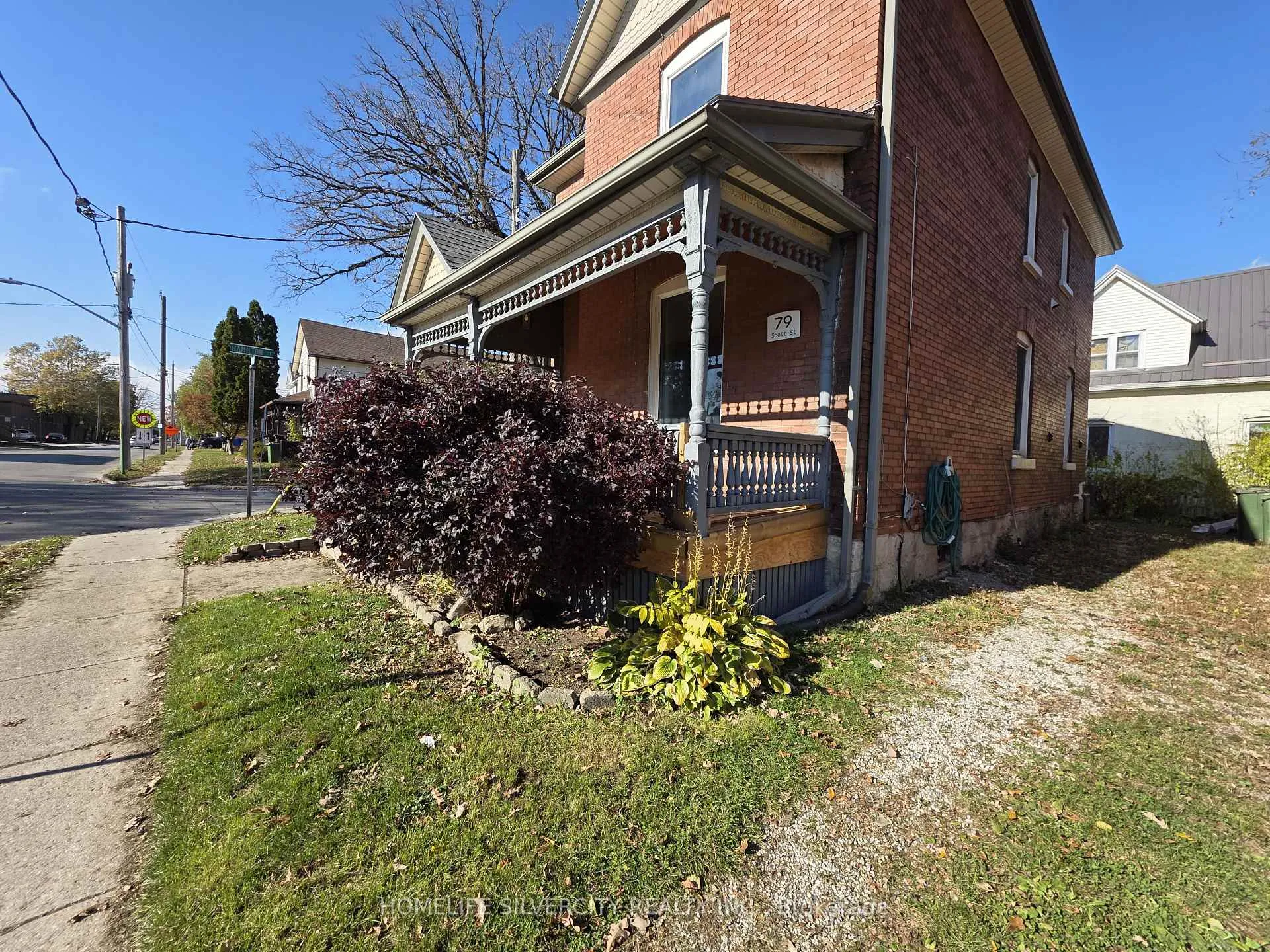 Photo 22 of 79 Scott Street, St. Thomas — HOMEH