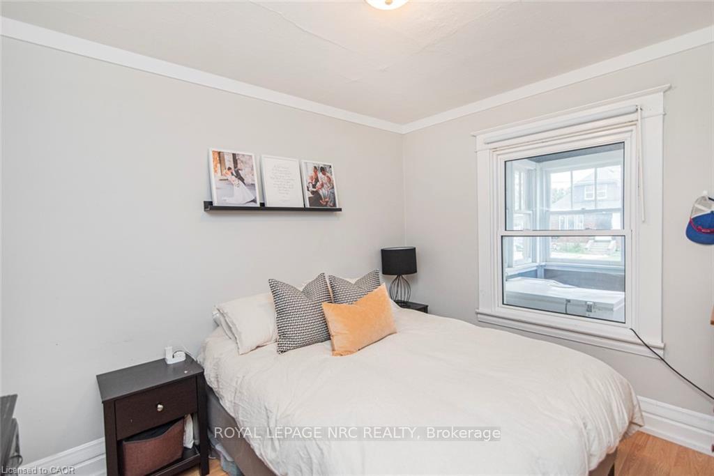 Photo 14 of 116 Carlton Street, St. Catharines, Downtown — HOMEH