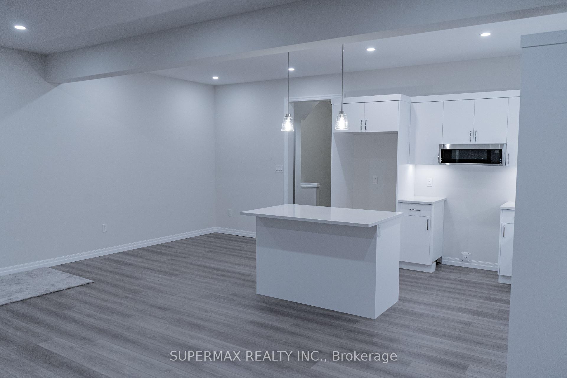 Photo 5 of 111 cortland Terrace, St. Thomas — HOMEH