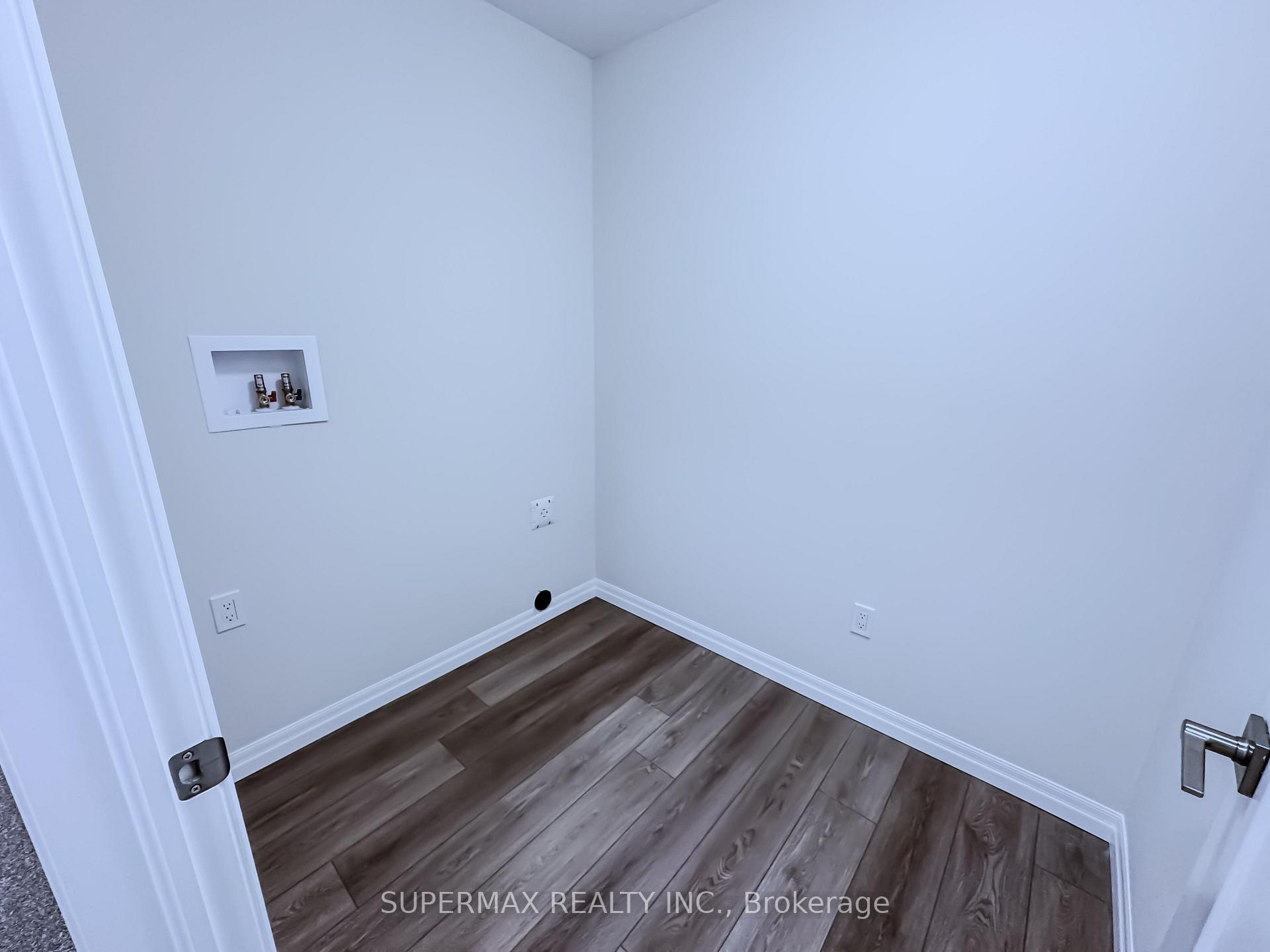 Photo 12 of 111 cortland Terrace, St. Thomas — HOMEH