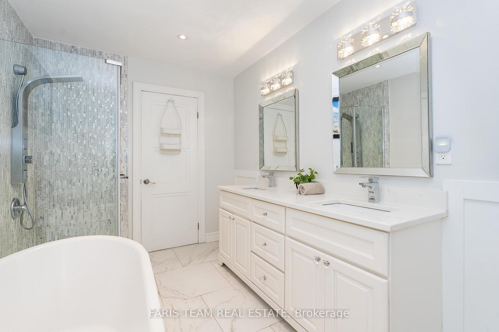 Photo 14 of 25 Centennial Avenue, Springwater, Elmvale — HOMEH