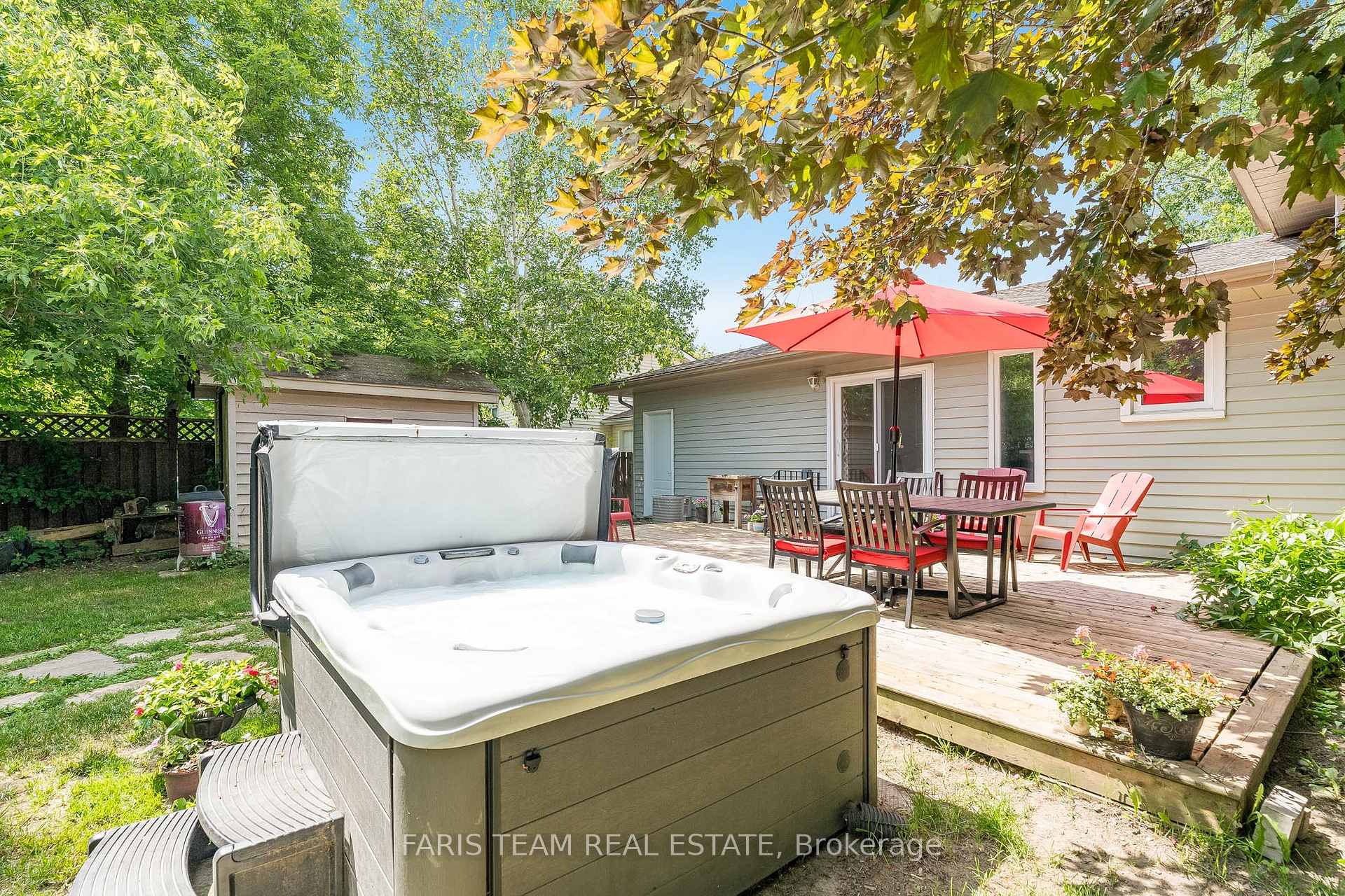 Photo 21 of 25 Centennial Avenue, Springwater, Elmvale — HOMEH
