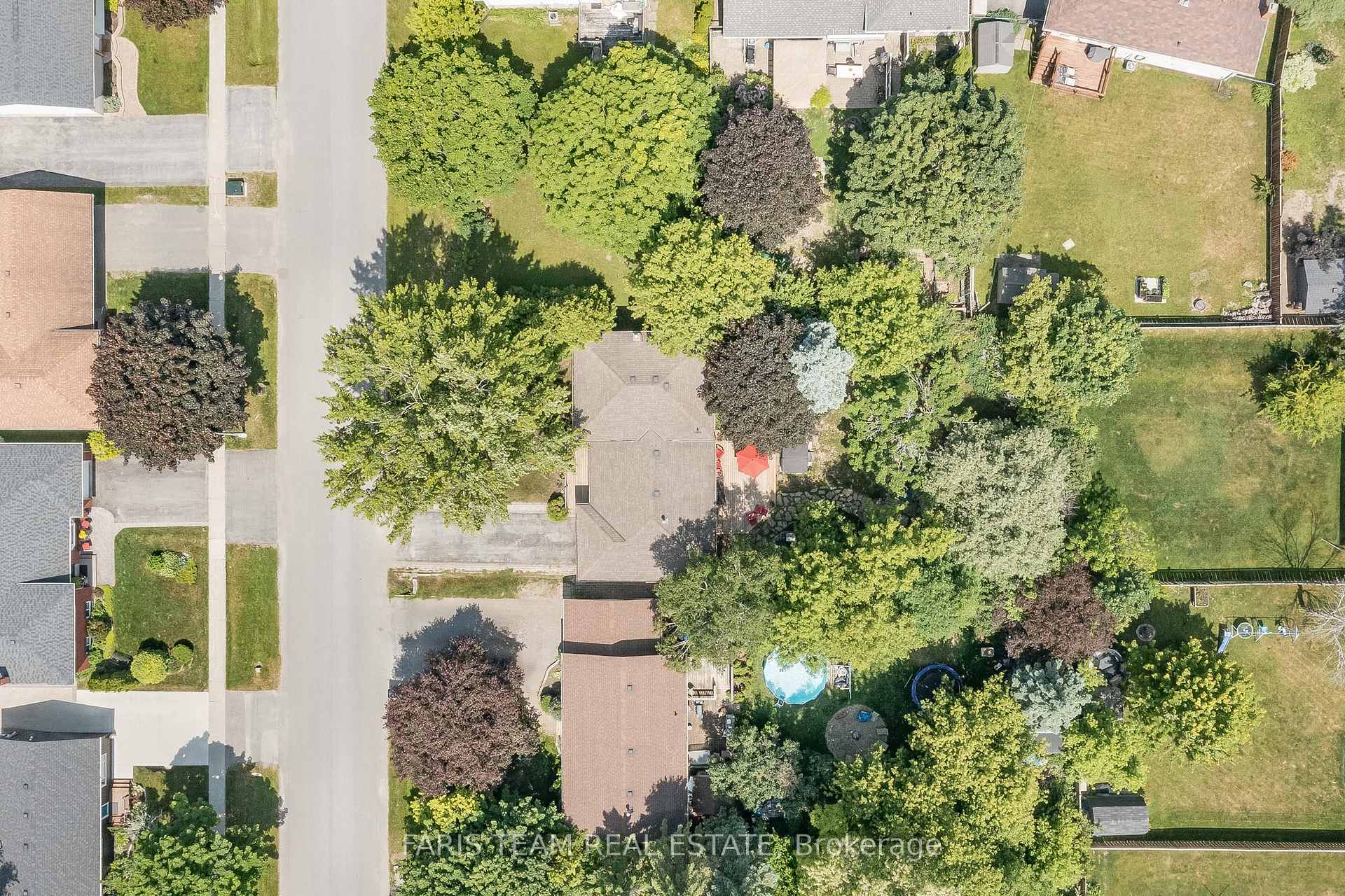 Photo 25 of 25 Centennial Avenue, Springwater, Elmvale — HOMEH