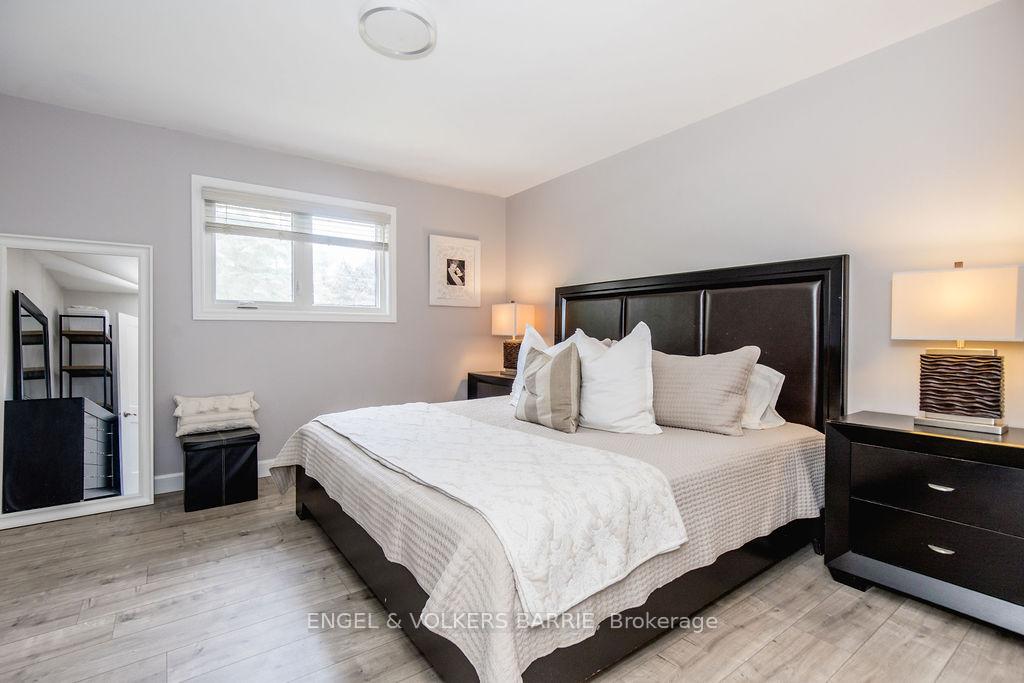 Photo 14 of 1175 Carson Road, Springwater, Midhurst — HOMEH