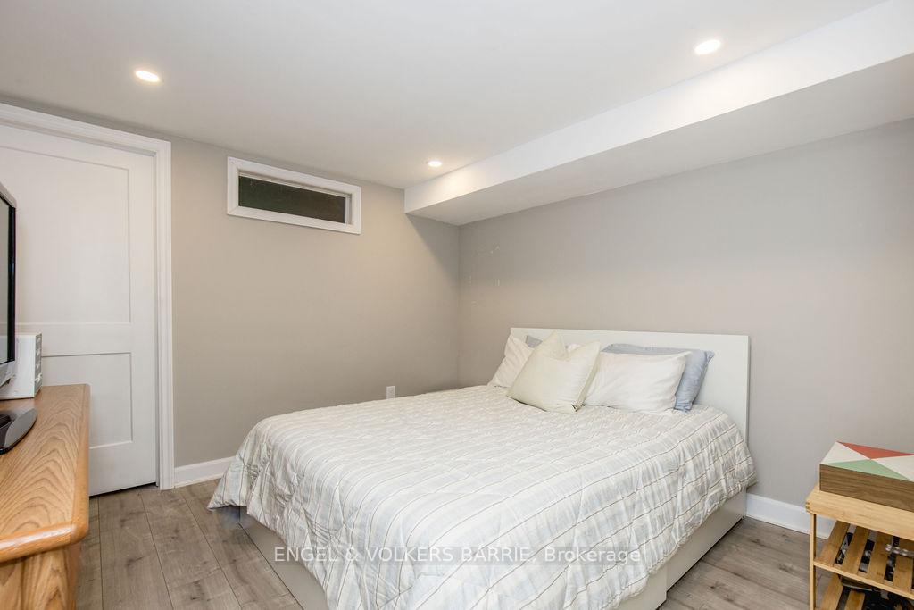 Photo 27 of 1175 Carson Road, Springwater, Midhurst — HOMEH