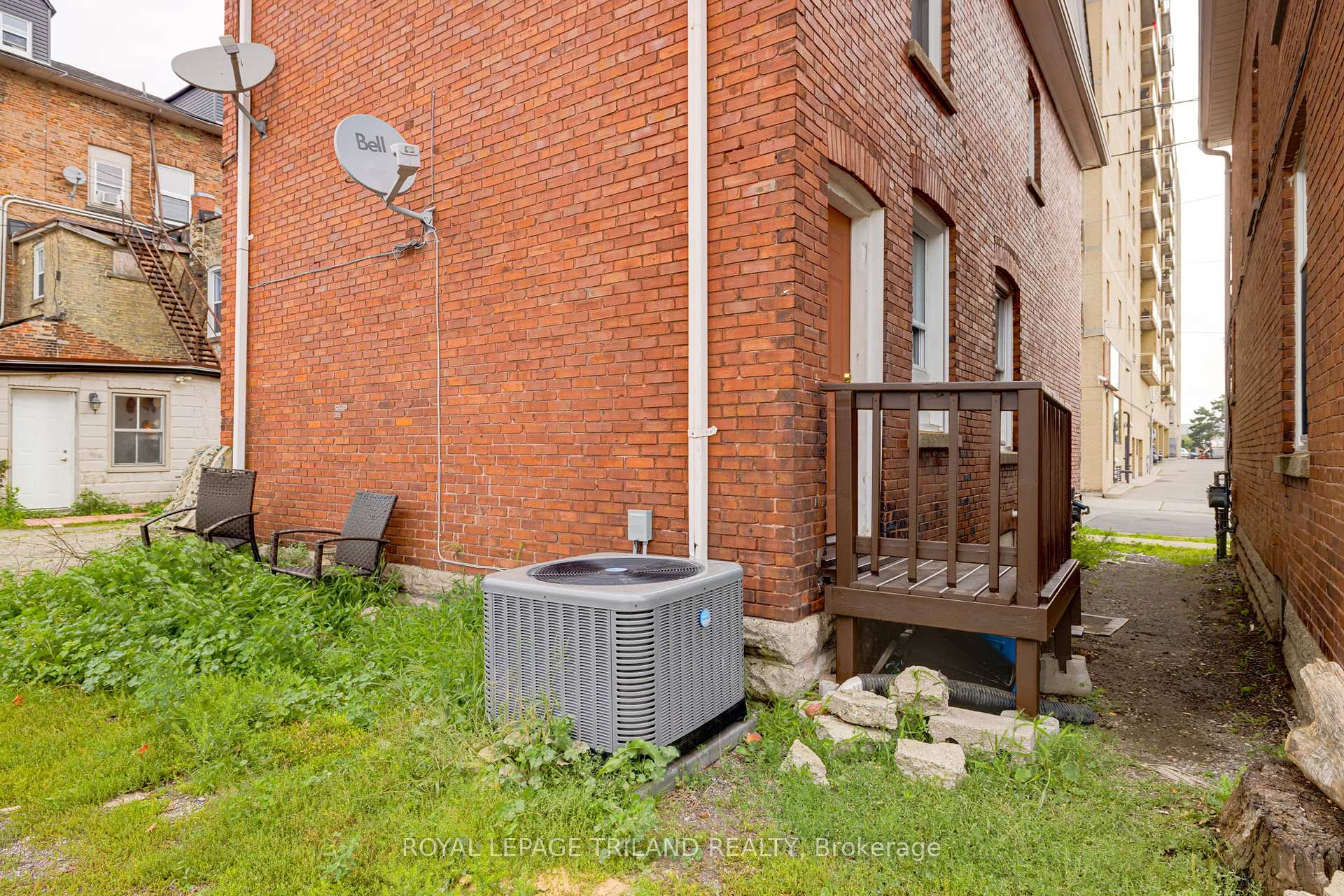 Photo 38 of 8 Metcalfe Street, St. Thomas — HOMEH