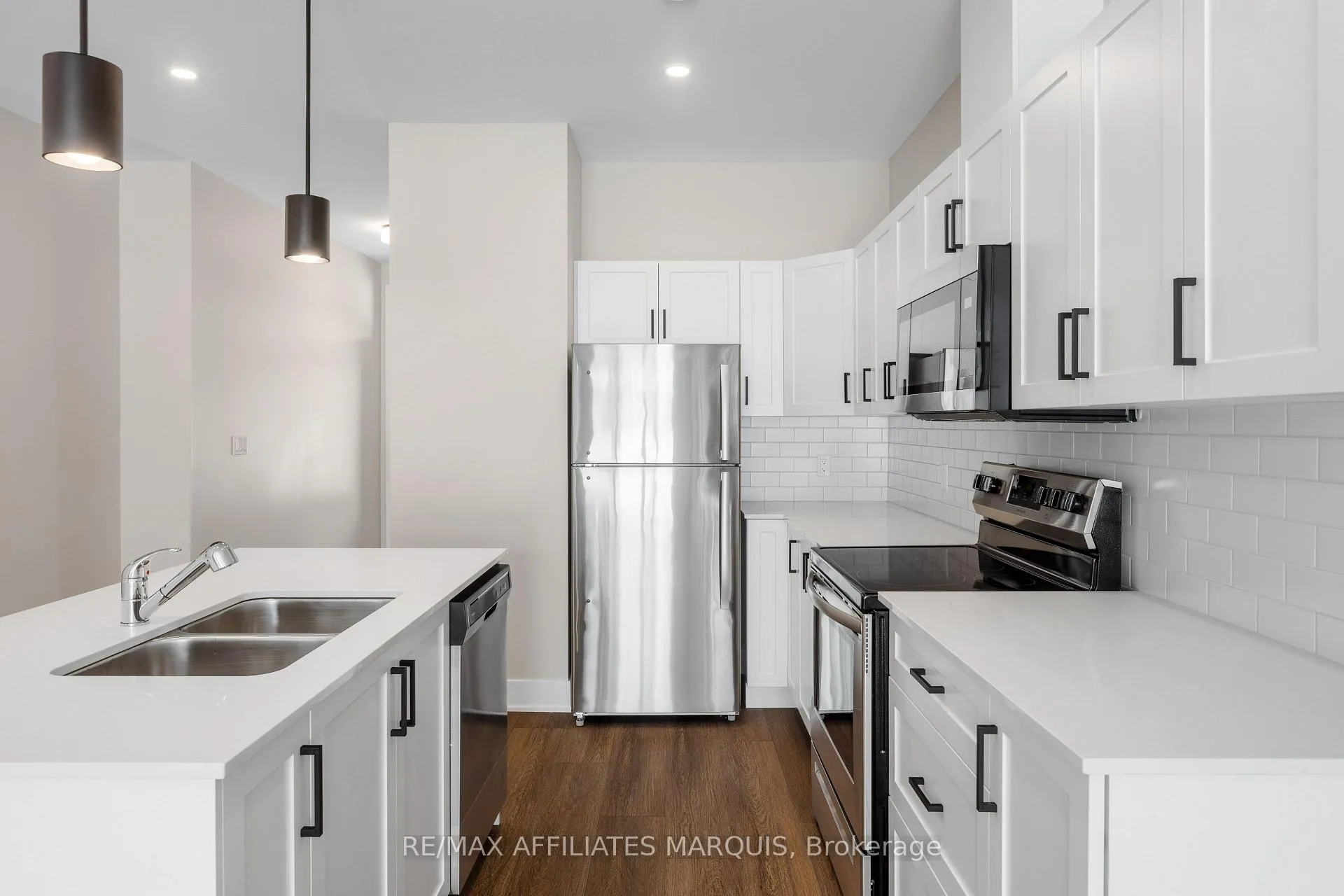 Photo 11 of 59 Ferrara Drive, Smiths Falls — HOMEH
