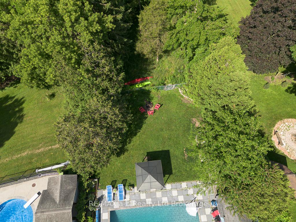 Photo 5 of 109 Sunset Drive, St. Thomas — HOMEH