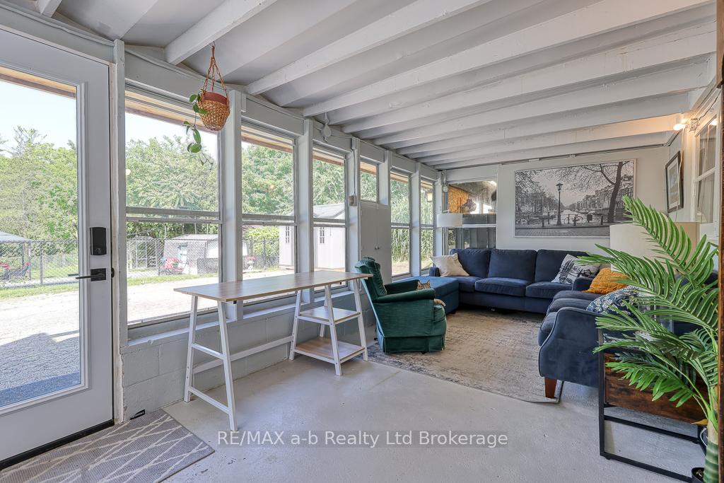 Photo 25 of 109 Sunset Drive, St. Thomas — HOMEH