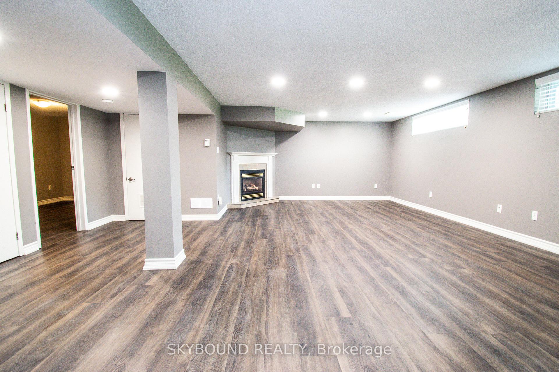 Photo 4 of Unit Lower unit, 10 Chorley Avenue, St. Catharines, Bunting/Linwell — HOMEH