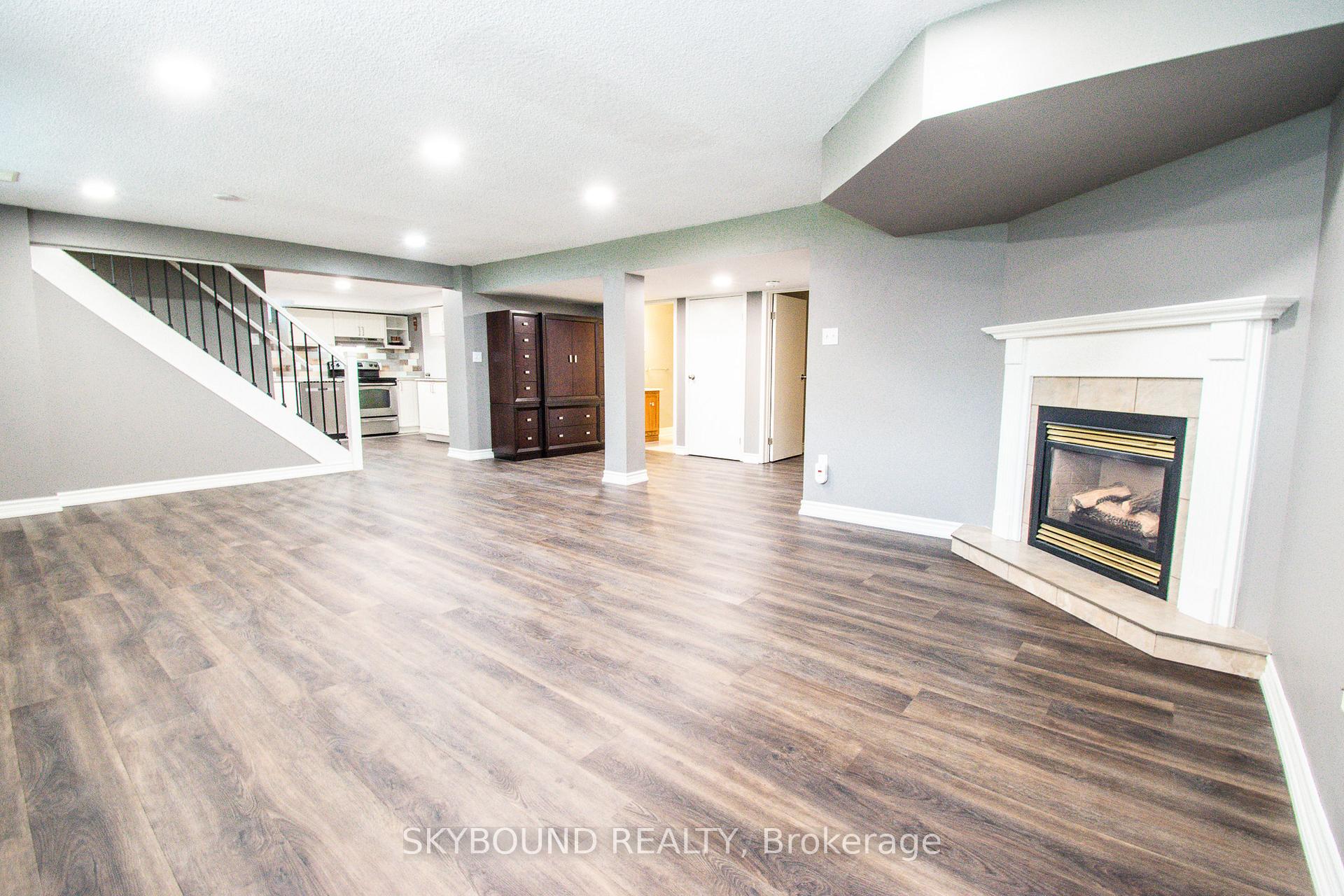 Photo 6 of Unit Lower unit, 10 Chorley Avenue, St. Catharines, Bunting/Linwell — HOMEH