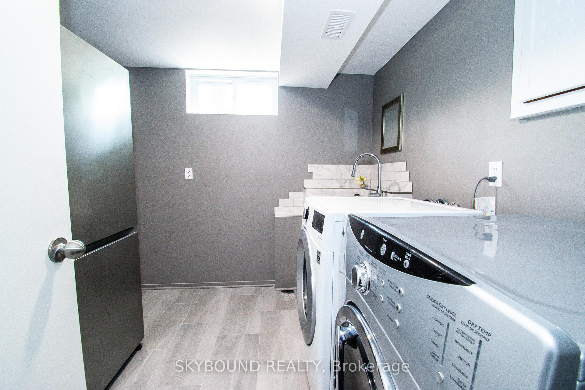 Photo 15 of Unit Lower unit, 10 Chorley Avenue, St. Catharines, Bunting/Linwell — HOMEH