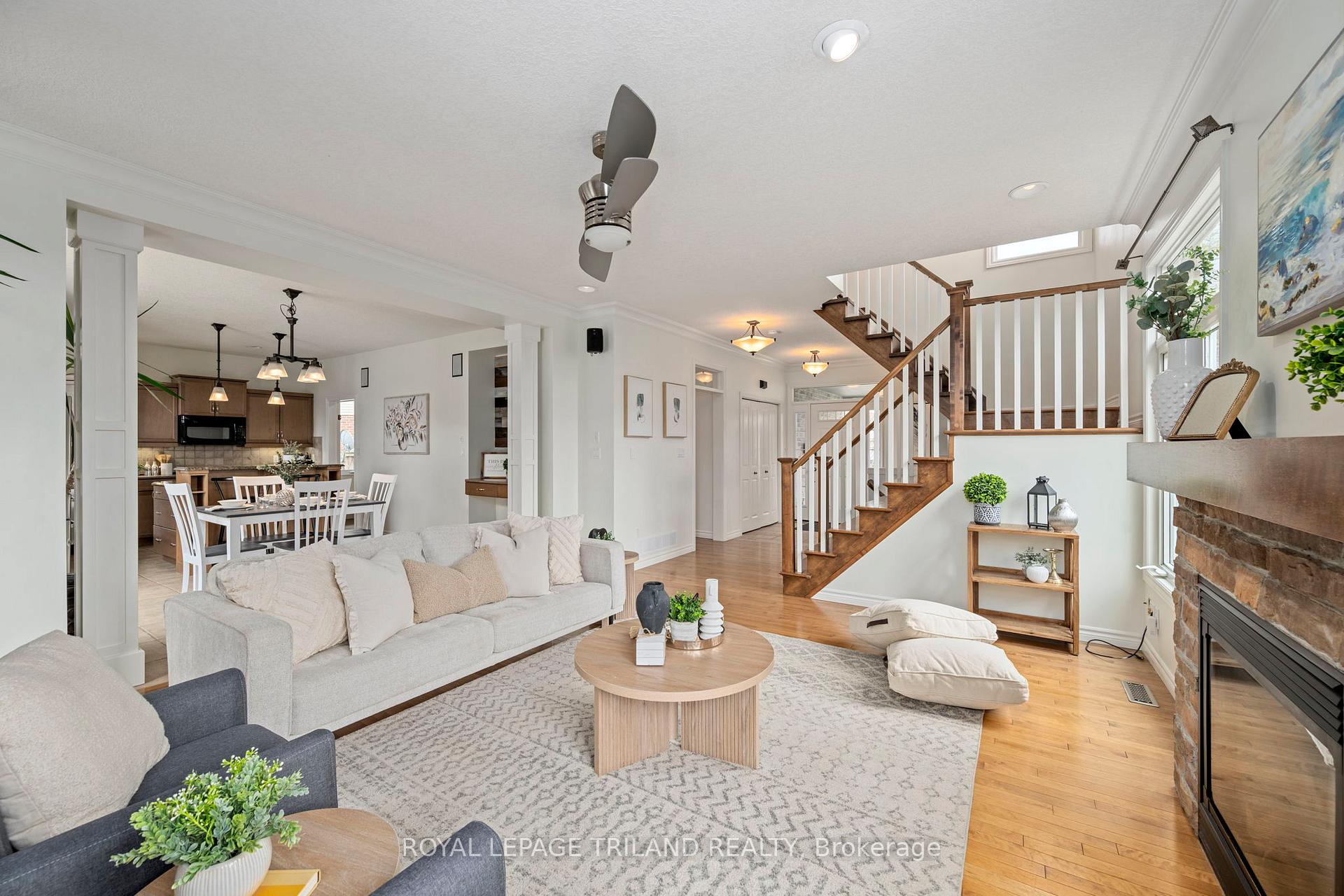 Photo 12 of 19 Chamberlain Court, St. Thomas — HOMEH