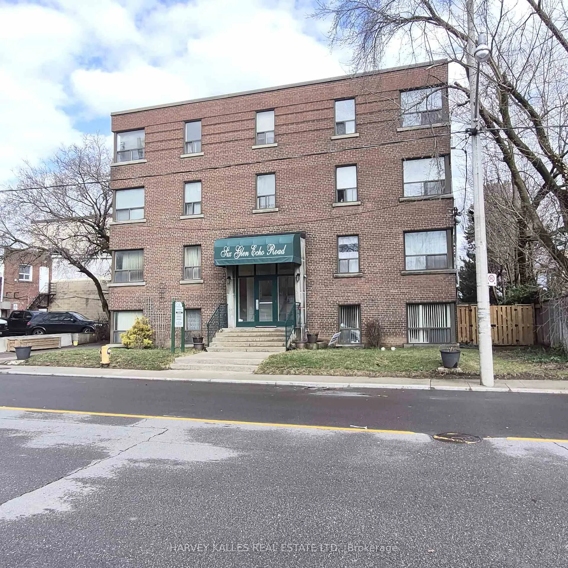 Photo 1 of Unit 305, 6 Glen Echo Road, Toronto, Lawrence Park North — HOMEH