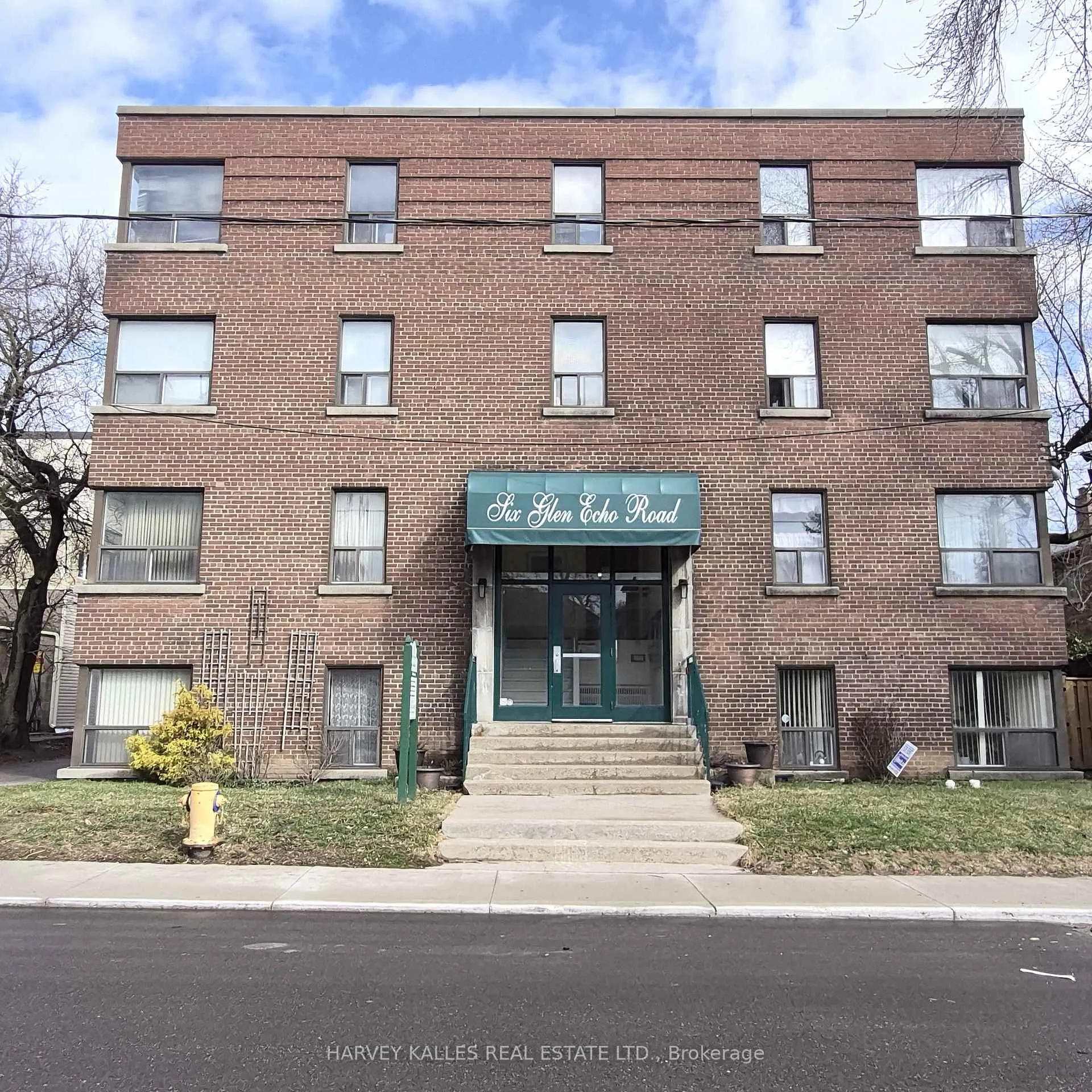 Photo 2 of Unit 305, 6 Glen Echo Road, Toronto, Lawrence Park North — HOMEH
